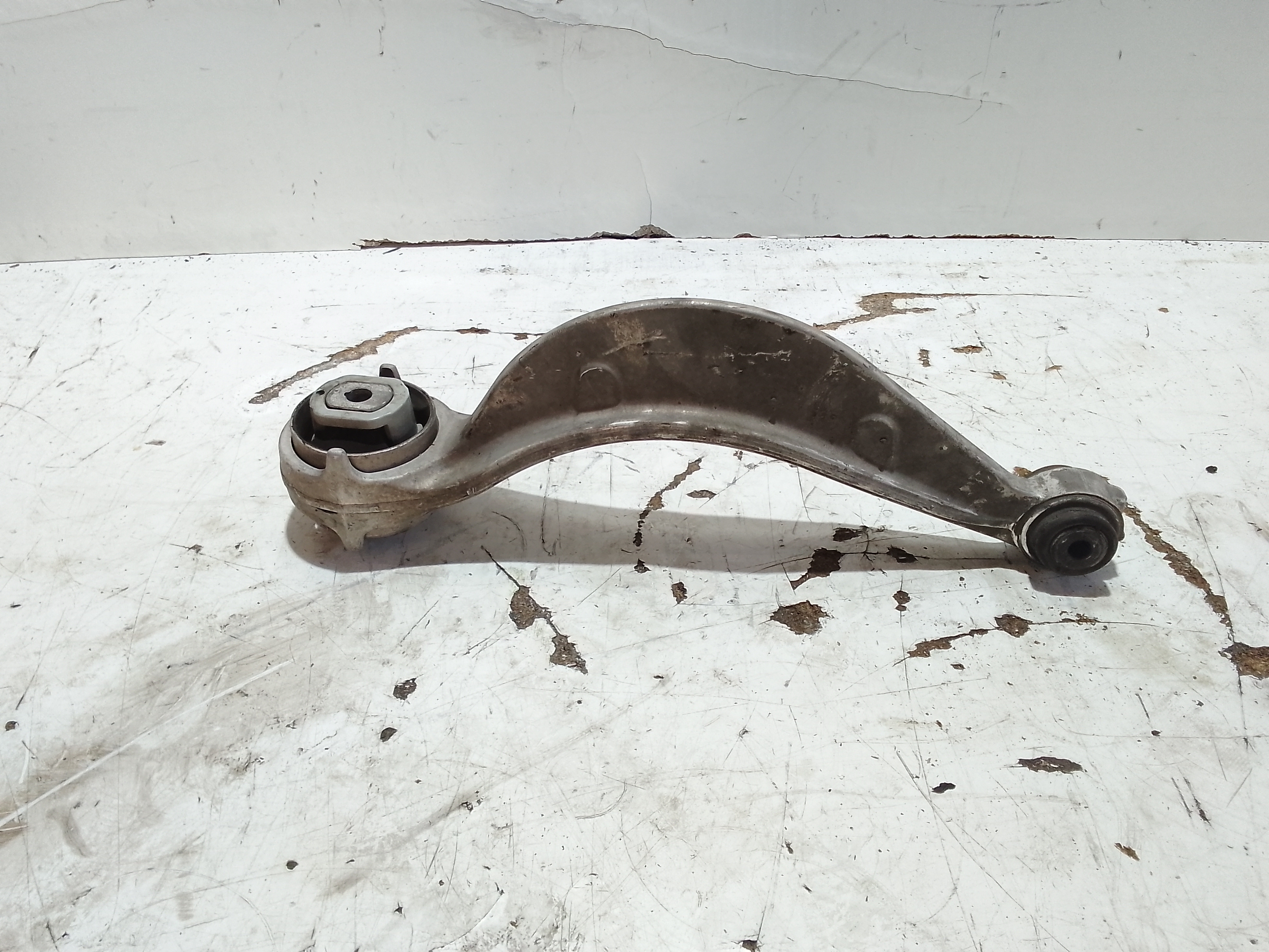 Braccio Oscillante anteriore destro per Jaguar F-pace Serie (16>) (2016 - In produzione)