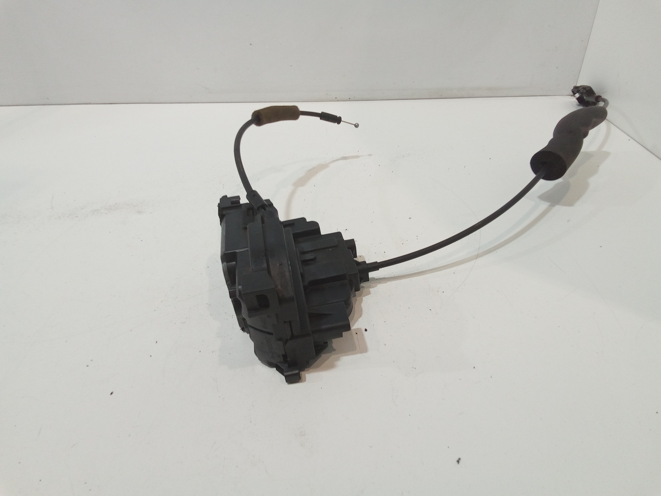 Serratura Anteriore Destra per Renault Scenic Serie (09>16) (2009 - 2016)