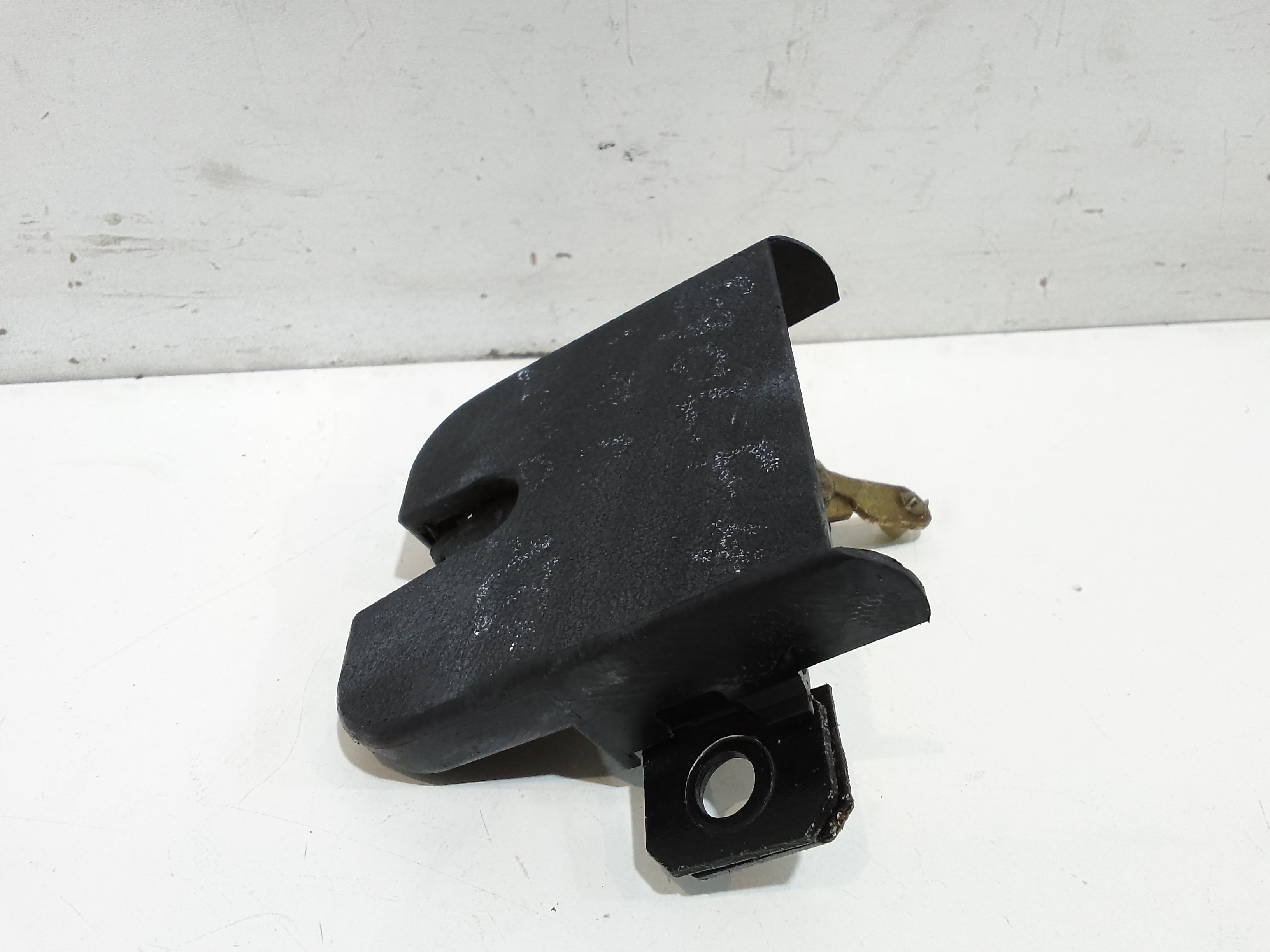 Serratura Cofano Posteriore per Volkswagen Golf 4 Berlina (97>03) (1997 - 2003)