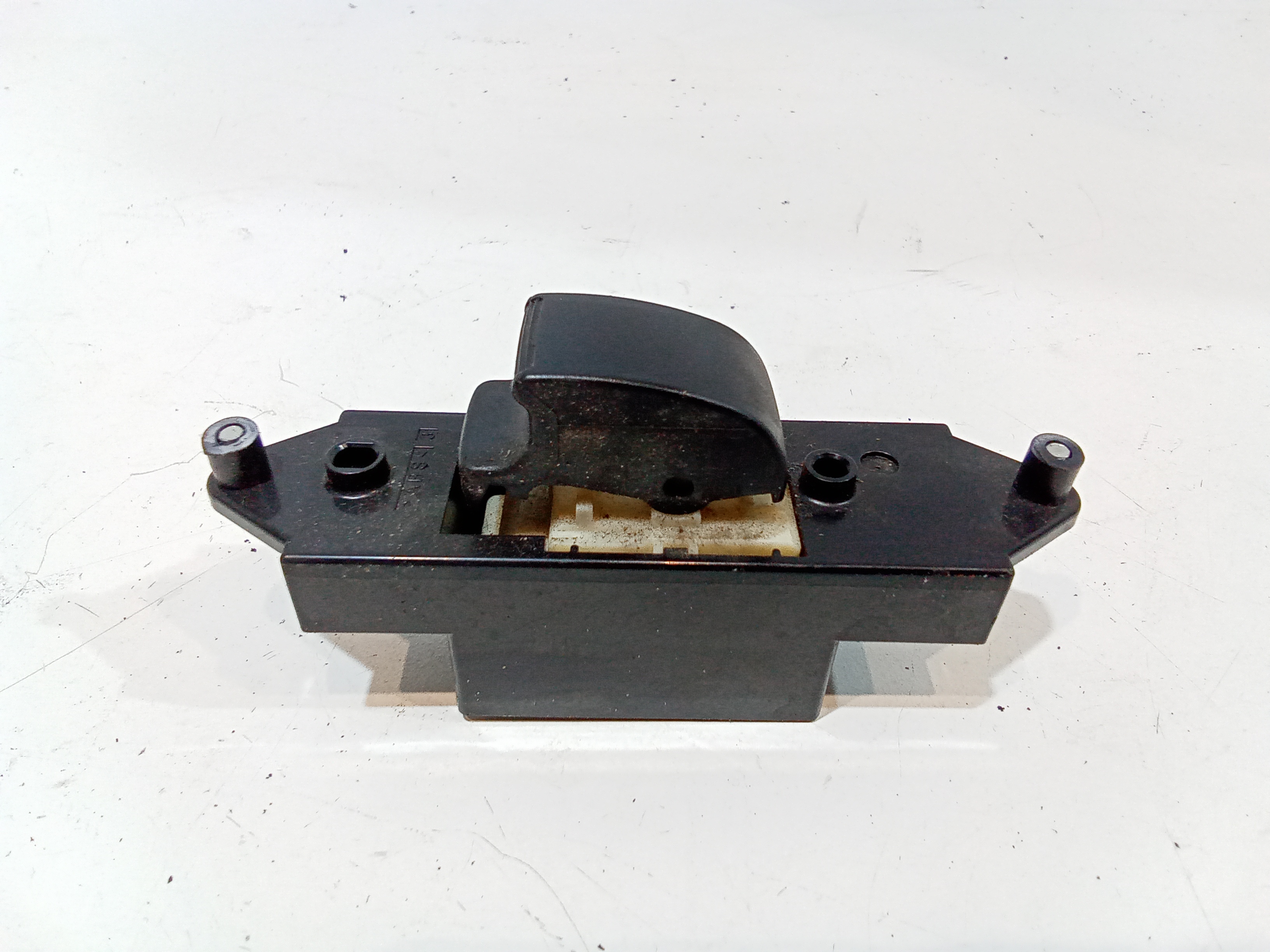 Pulsantiera Posteriore Sinistra per Mitsubishi Asx 1 Serie (2010 - In produzione)