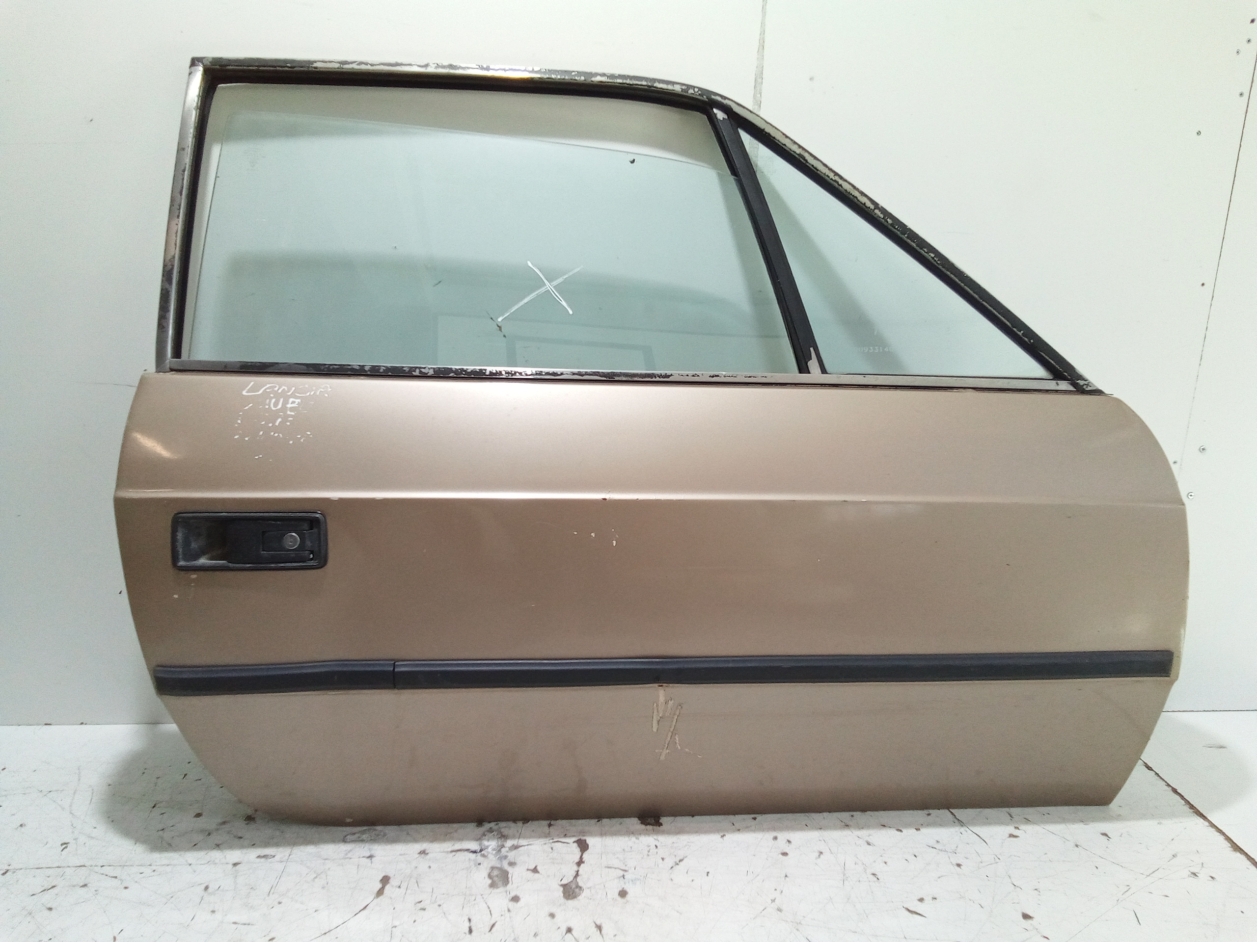 Portiera anteriore Destra per Lancia Beta coup (1972 - 1984)