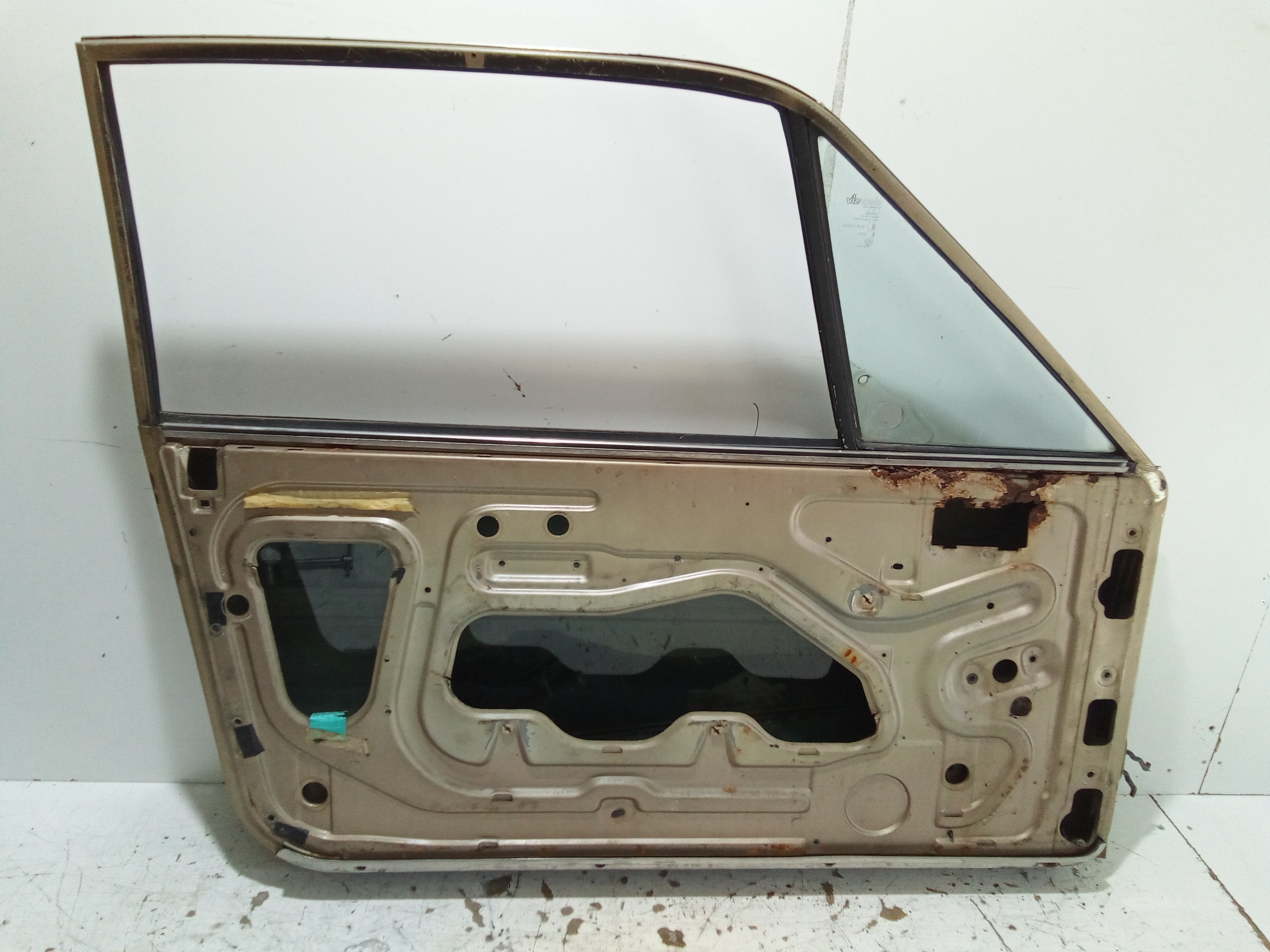 Portiera Anteriore Sinistra per Lancia Beta coup (1972 - 1984)