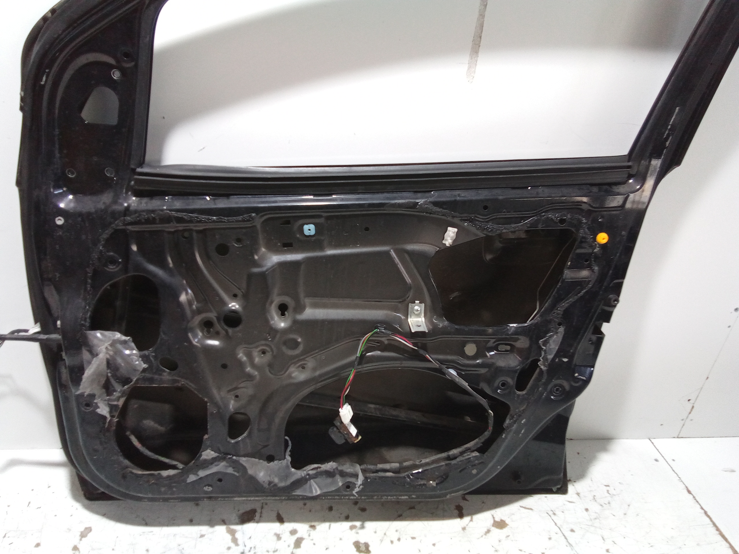 Portiera anteriore Destra per Suzuki Alto 3 Serie (2008 - In produzione)