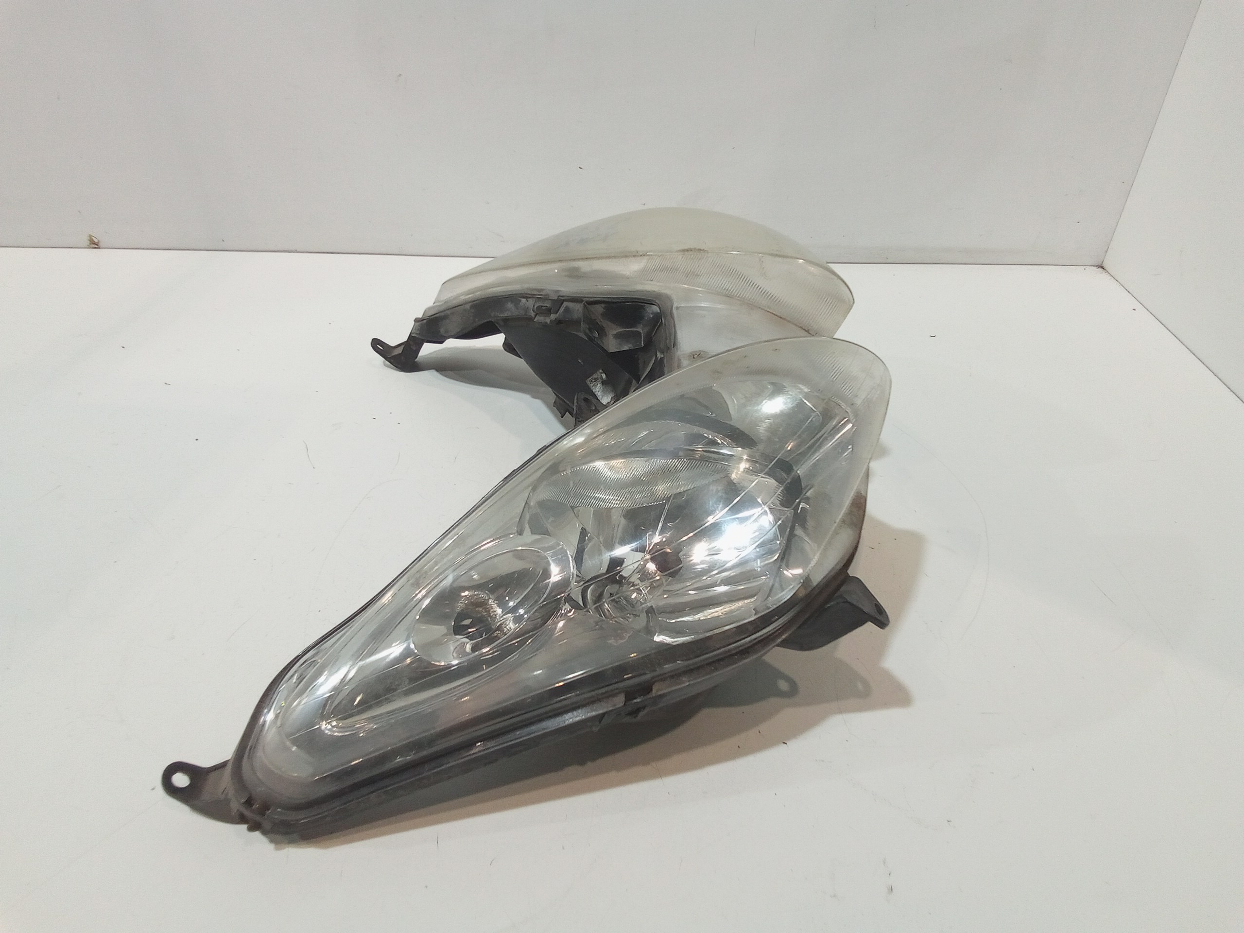 Faro anteriore per Yamaha X Max 250cc (2005 - >)
