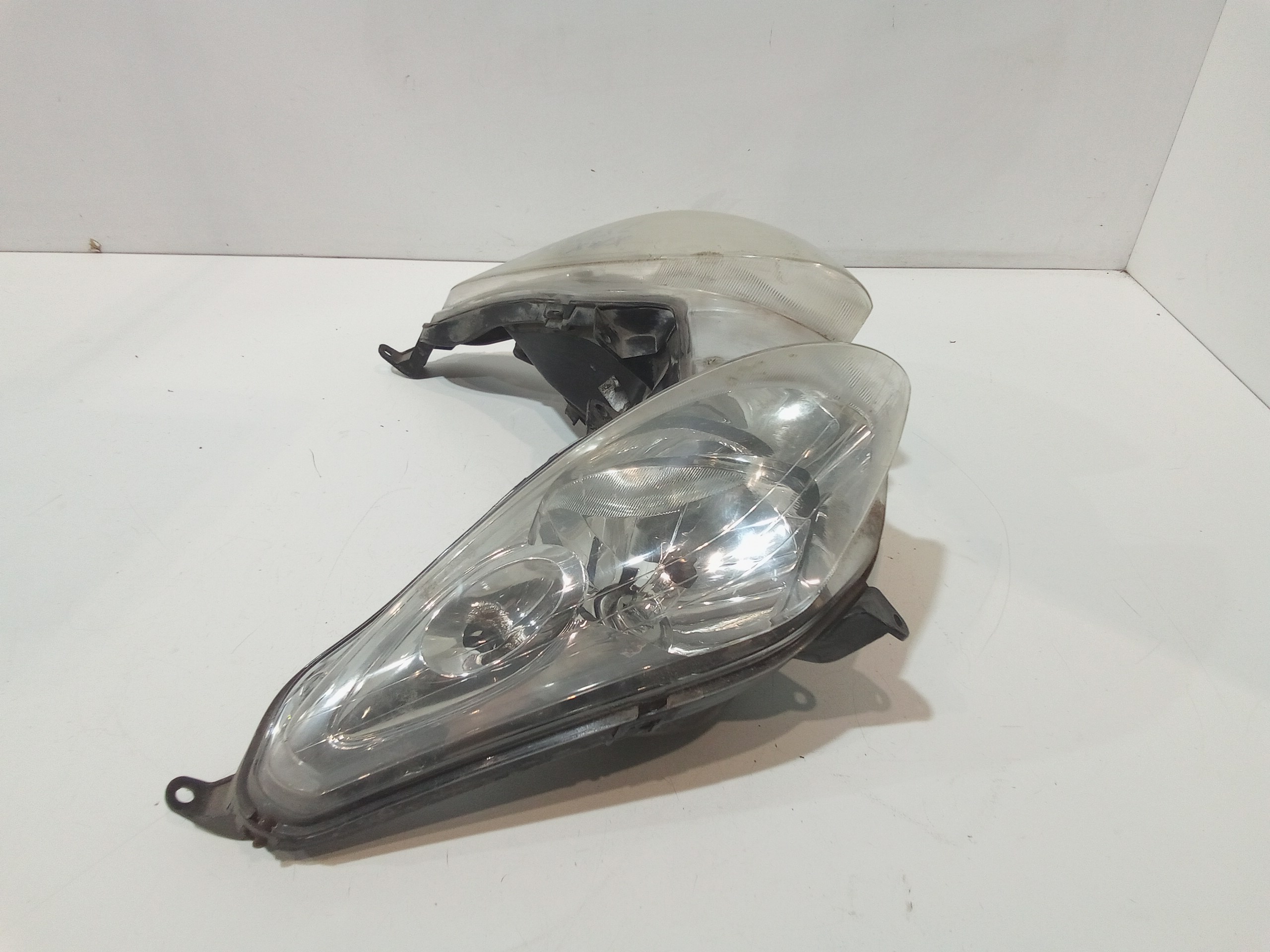 Faro anteriore per Yamaha X Max 250cc (2005 - >)