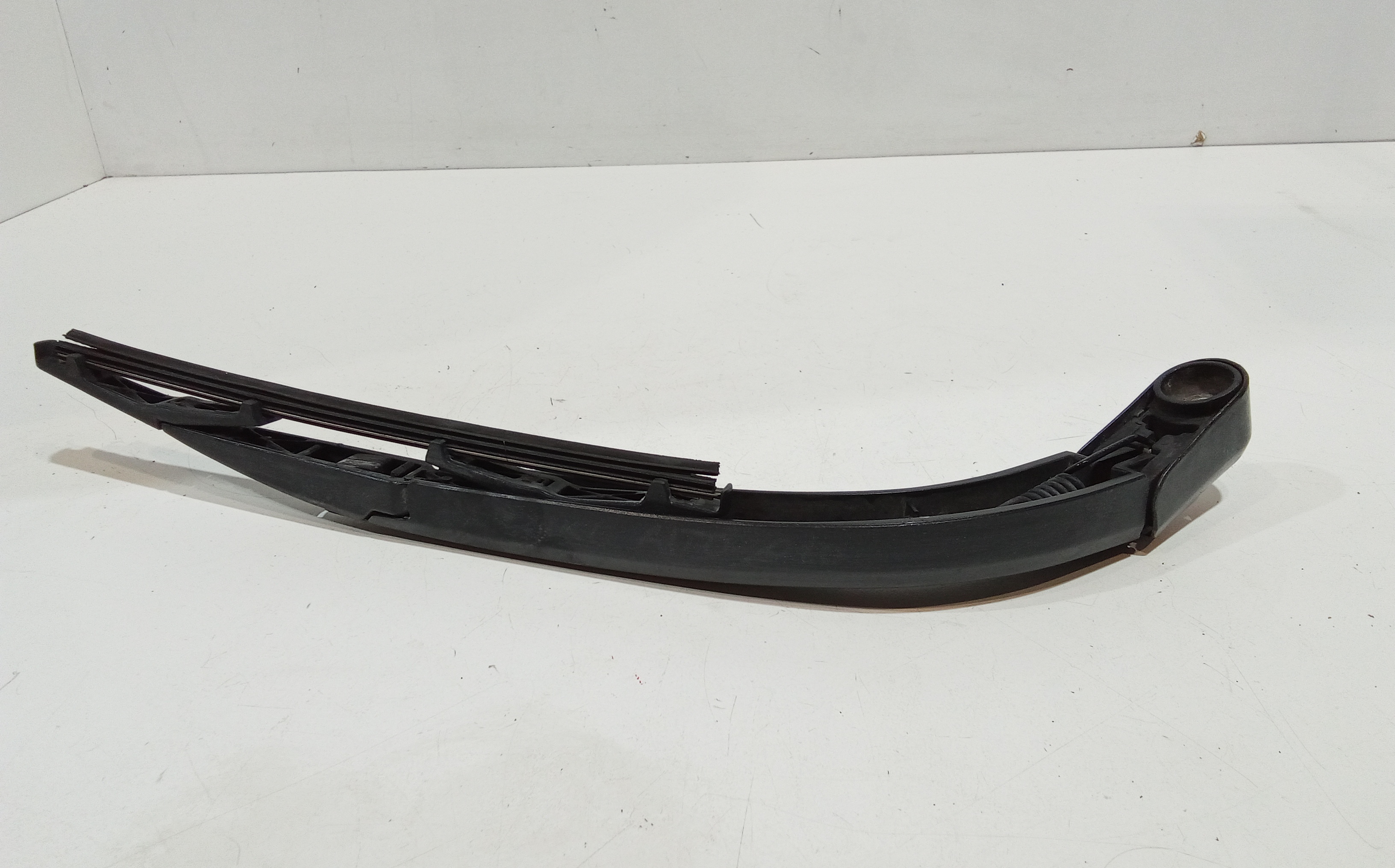 Braccio tergicristallo posteriore per Suzuki Alto 3 Serie (2008 - In produzione)