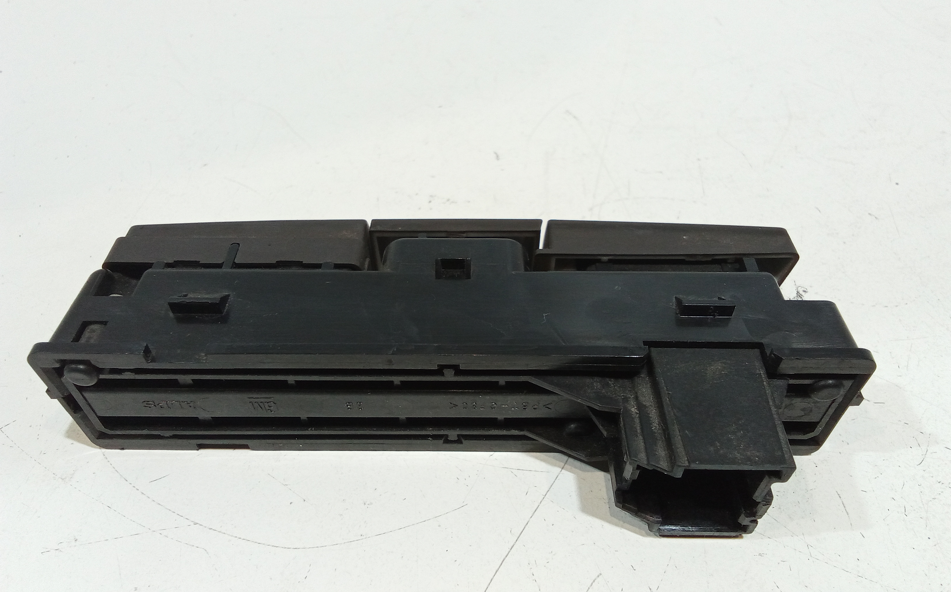 Pulsantiera Centrale per Opel Insignia Berlina (2008 - 2017)