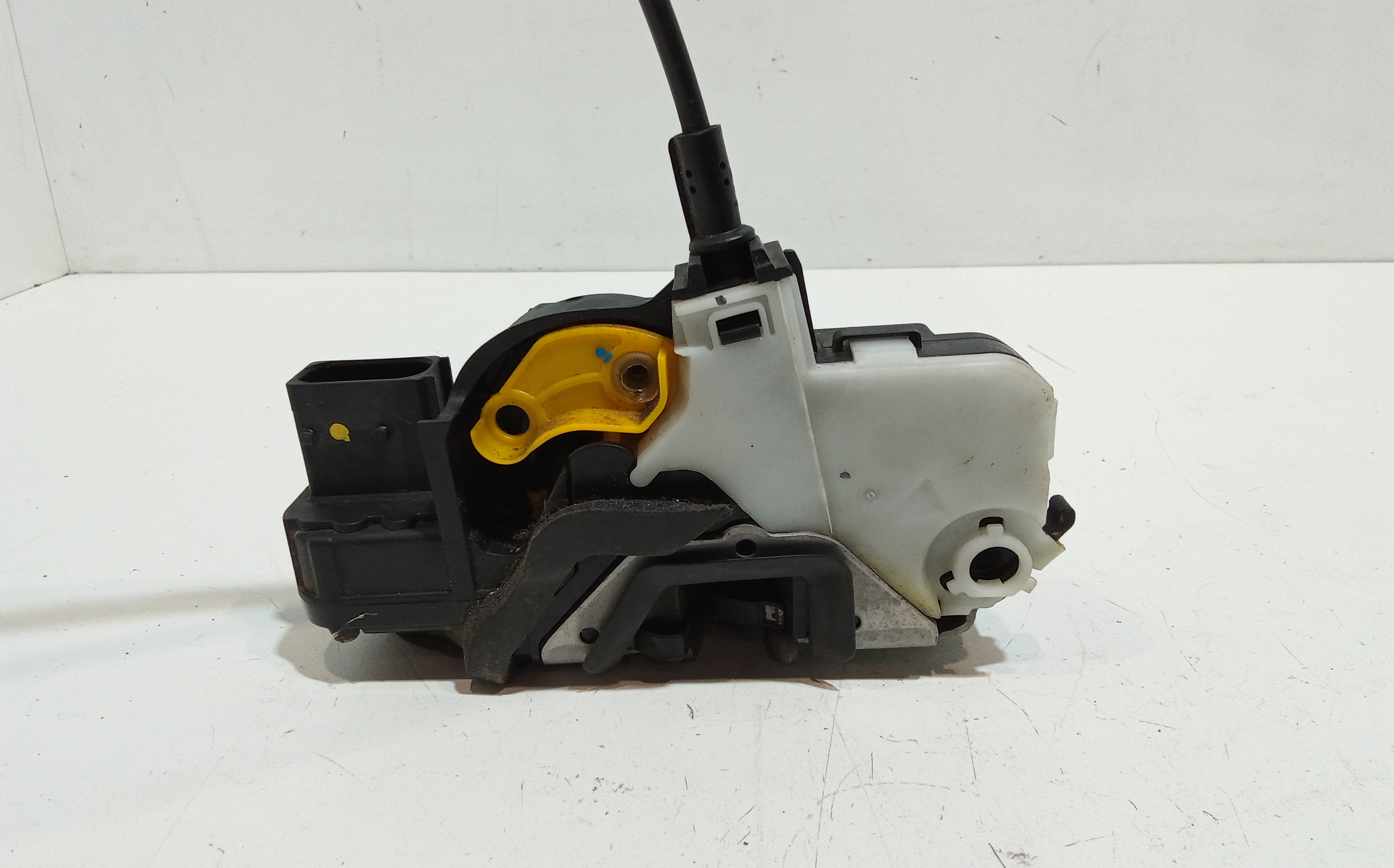 Serratura Anteriore Sinistra per Opel Insignia Berlina (2008 - 2017)