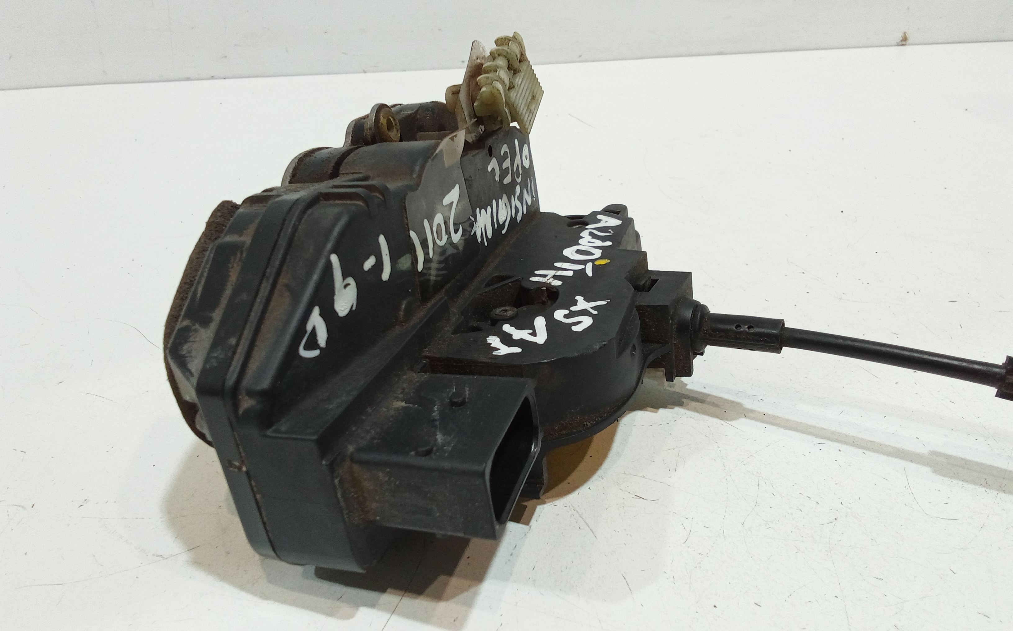 Serratura Anteriore Sinistra per Opel Insignia Berlina (2008 - 2017)