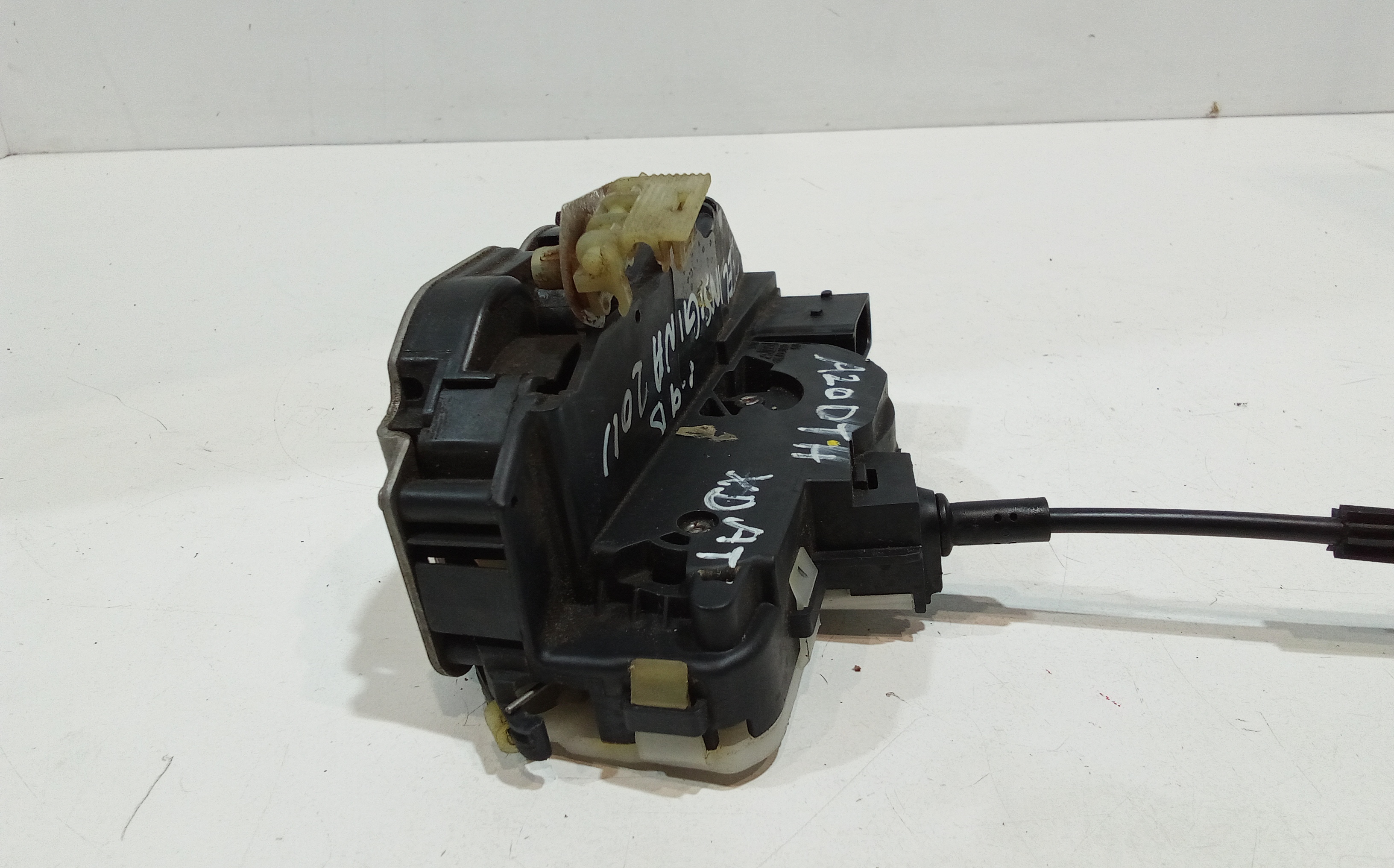 Serratura Anteriore Destra per Opel Insignia Berlina (2008 - 2017)