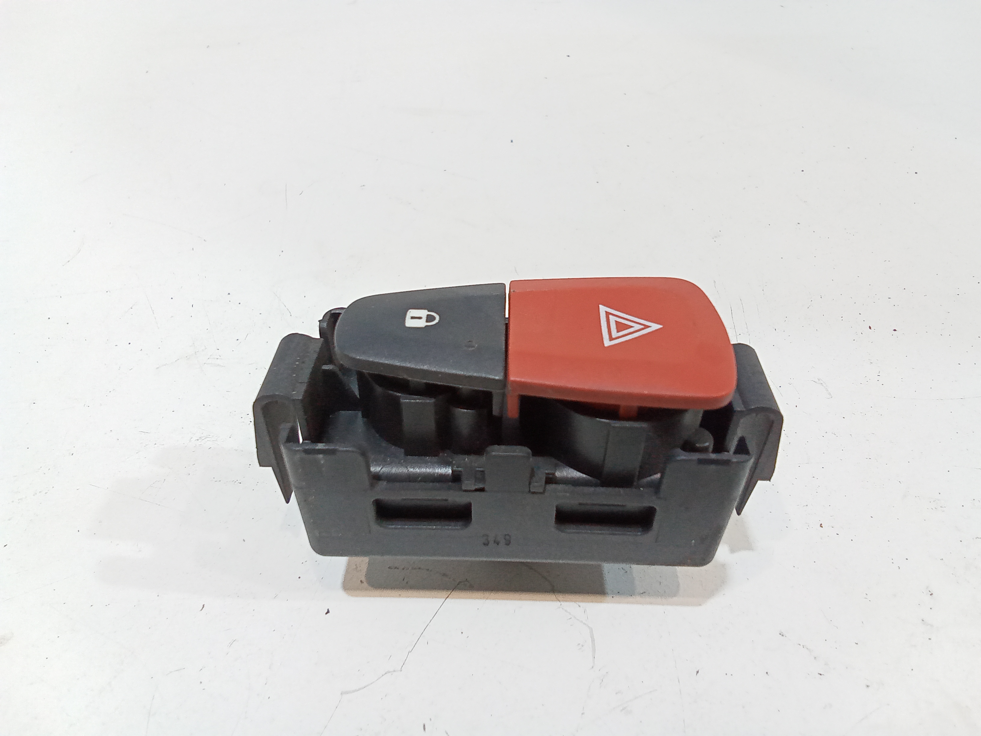 Pulsante luci di emergenza per Renault Scenic X Mod (2009 - In produzione)