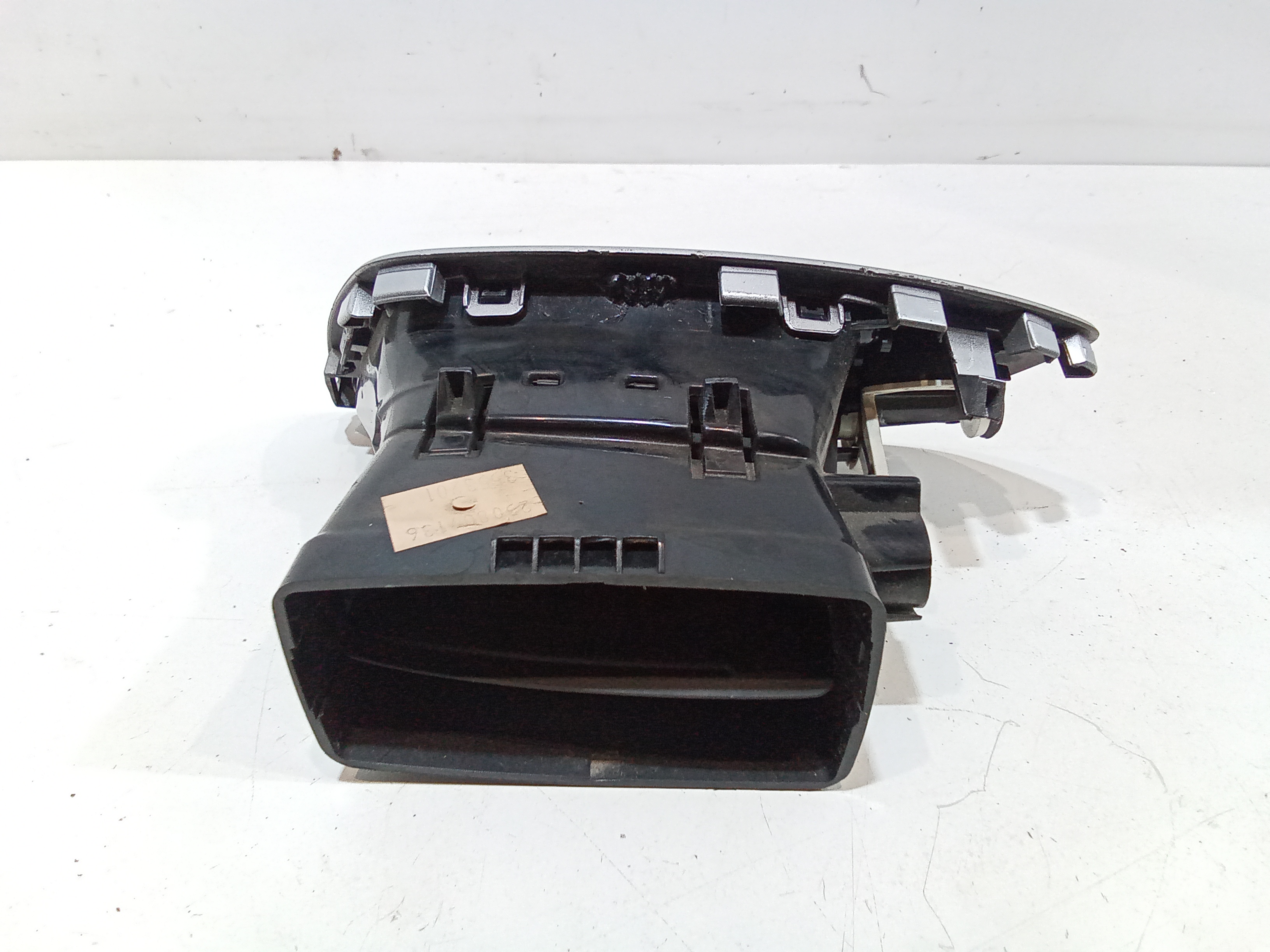 Bocchetta aria cruscotto lato guida per Renault Scenic X Mod (2009 - In produzione)