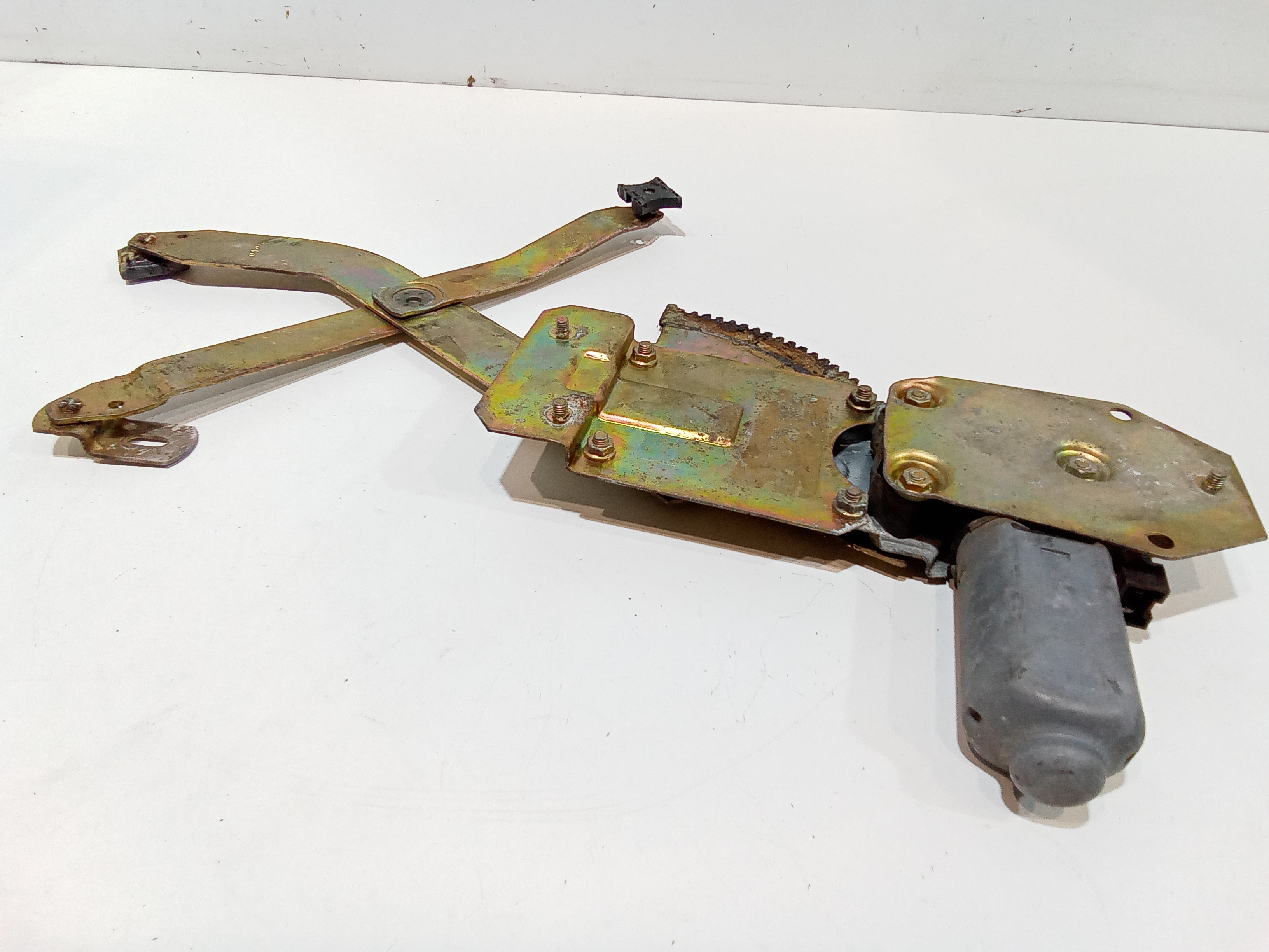 Cremagliera anteriore destra passeggero per Mercedes Classe E W124 (1993 - 1997)