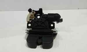 Serratura Cofano Posteriore per Audi A4 Avant (8ed) (04>08) (2004 - 2008)