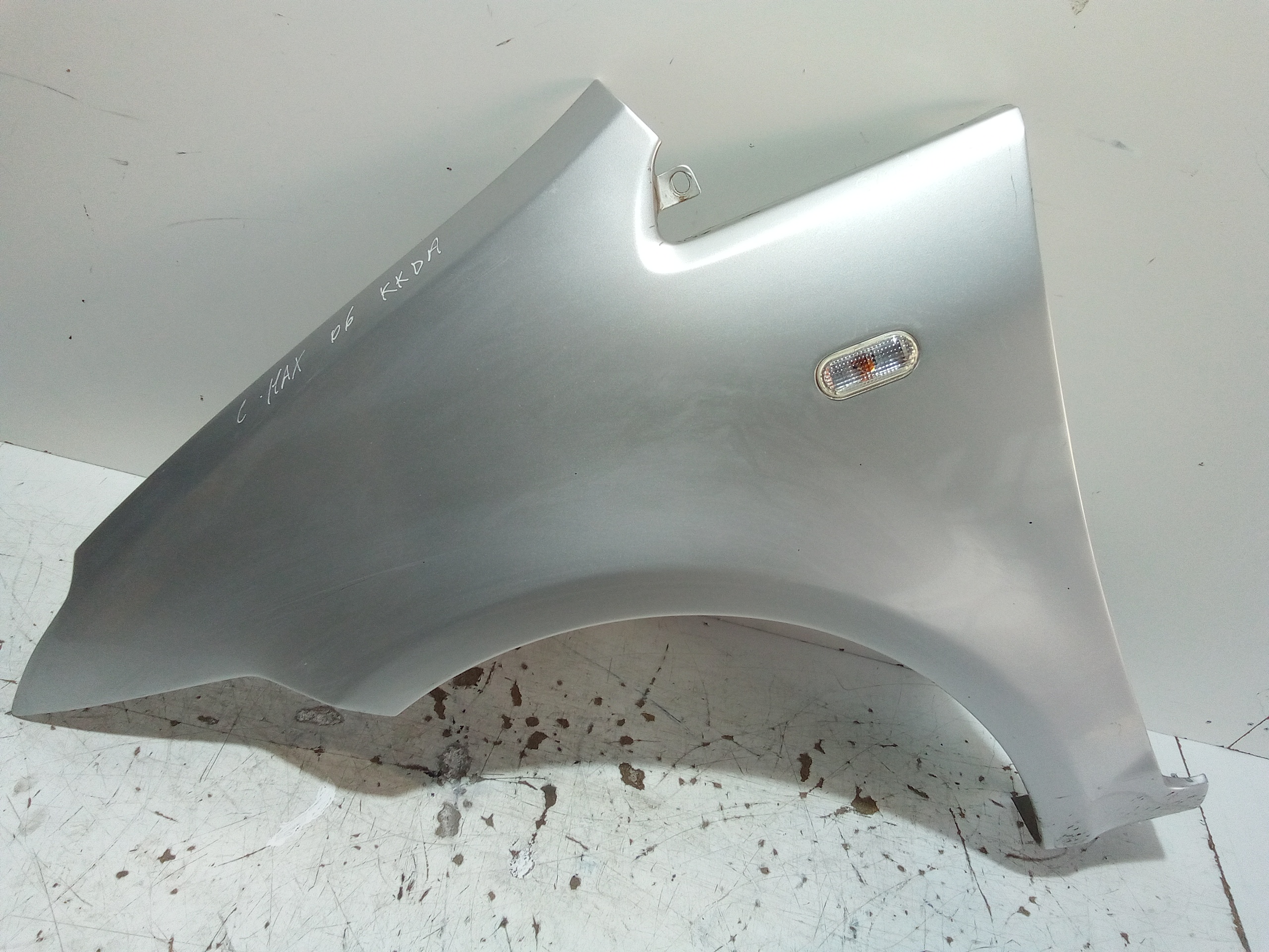 Parafango Anteriore Sinistro per Ford Focus C-max Serie (03>07) (2003 - 2007)