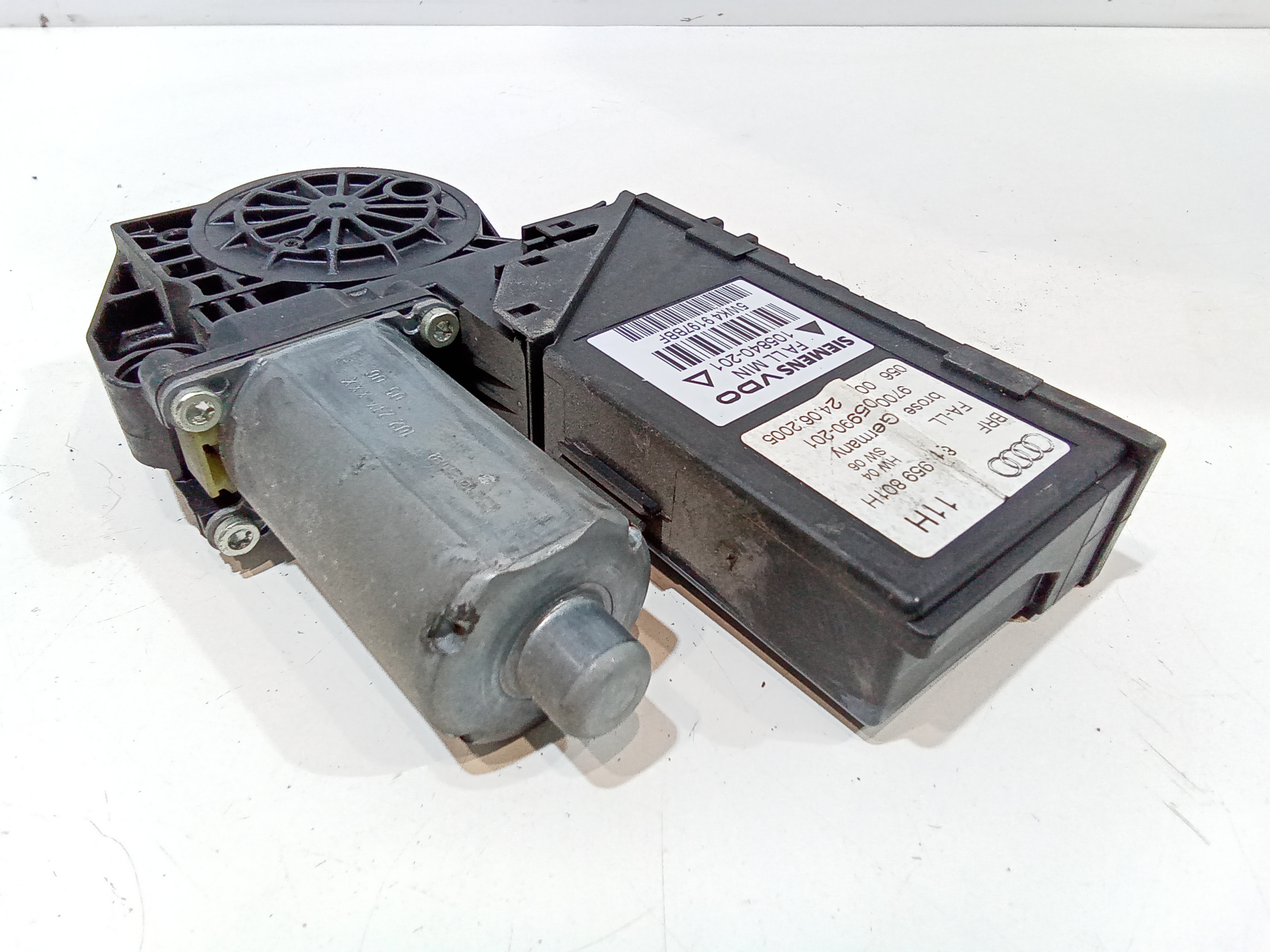 Motorino Alzavetro anteriore destra per Audi A4 Avant (8ed) (04>08) (2004 - 2008)