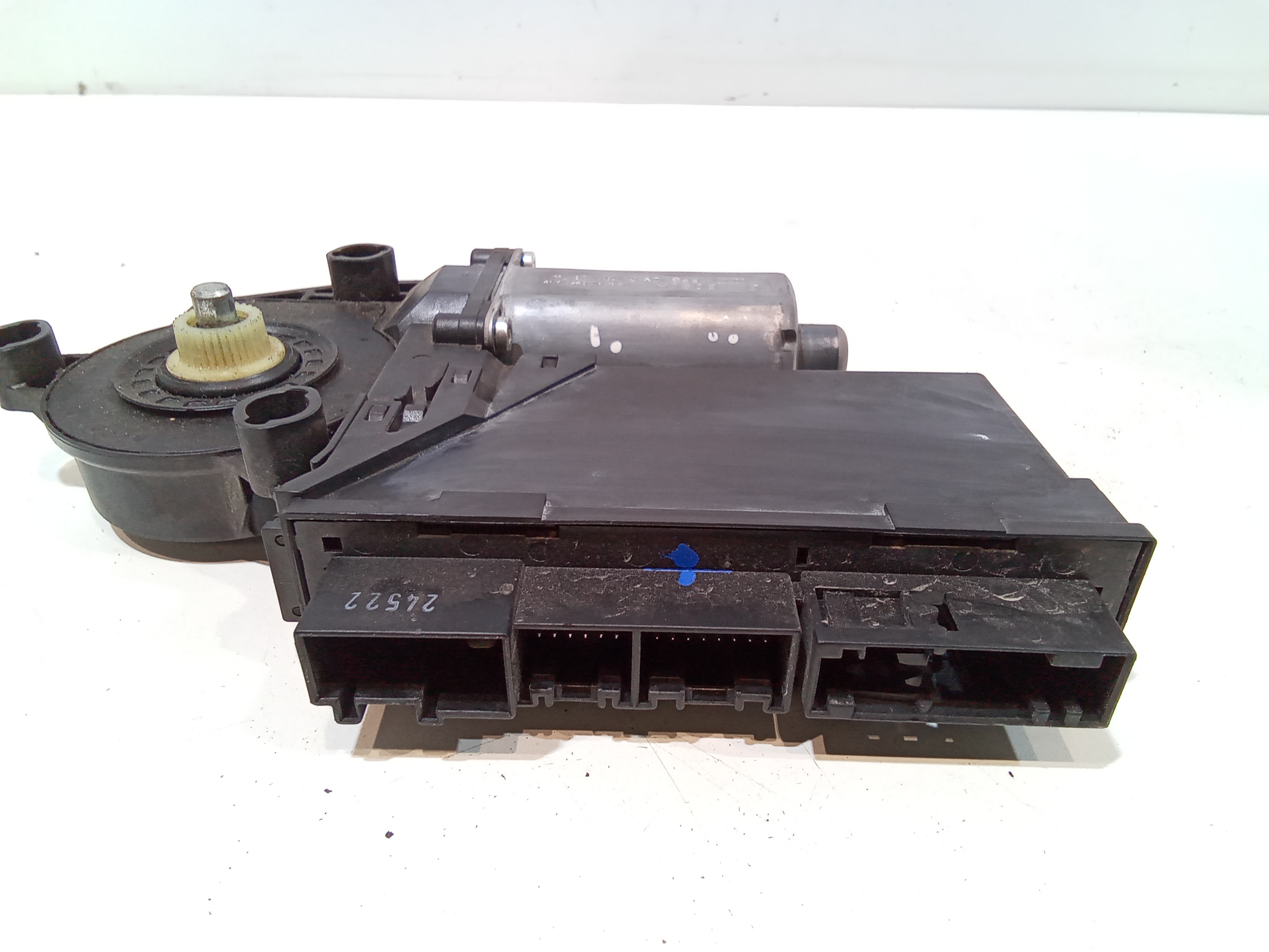 Motorino Alzavetro anteriore destra per Audi A4 Avant (8ed) (04>08) (2004 - 2008)