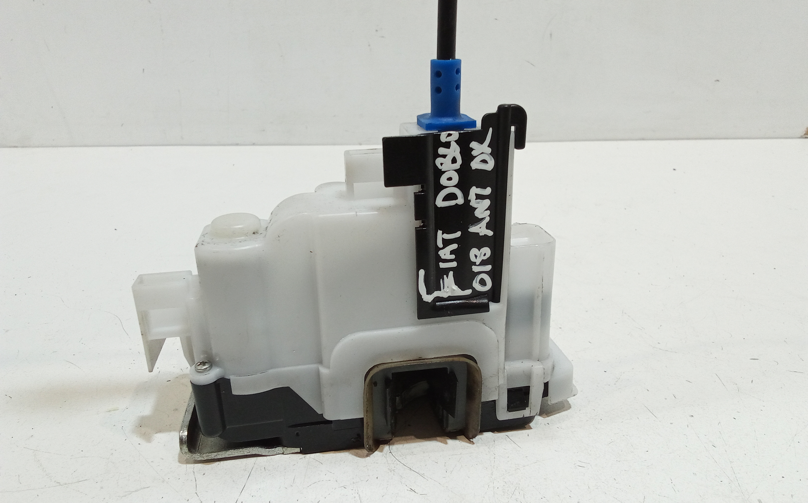 Serratura Anteriore Destra per Fiat Dobl Serie (09>) (2009 - In produzione)