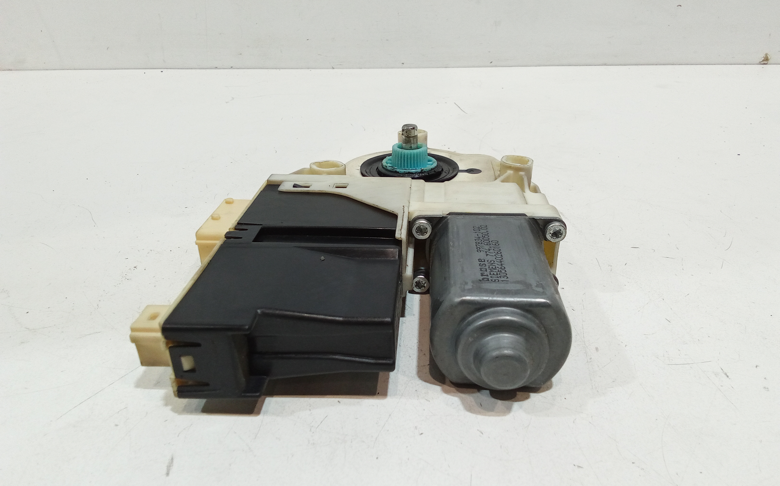 Motorino Alzavetro anteriore Sinistro per Fiat Ulysse 3 Serie (2002 - 2008)