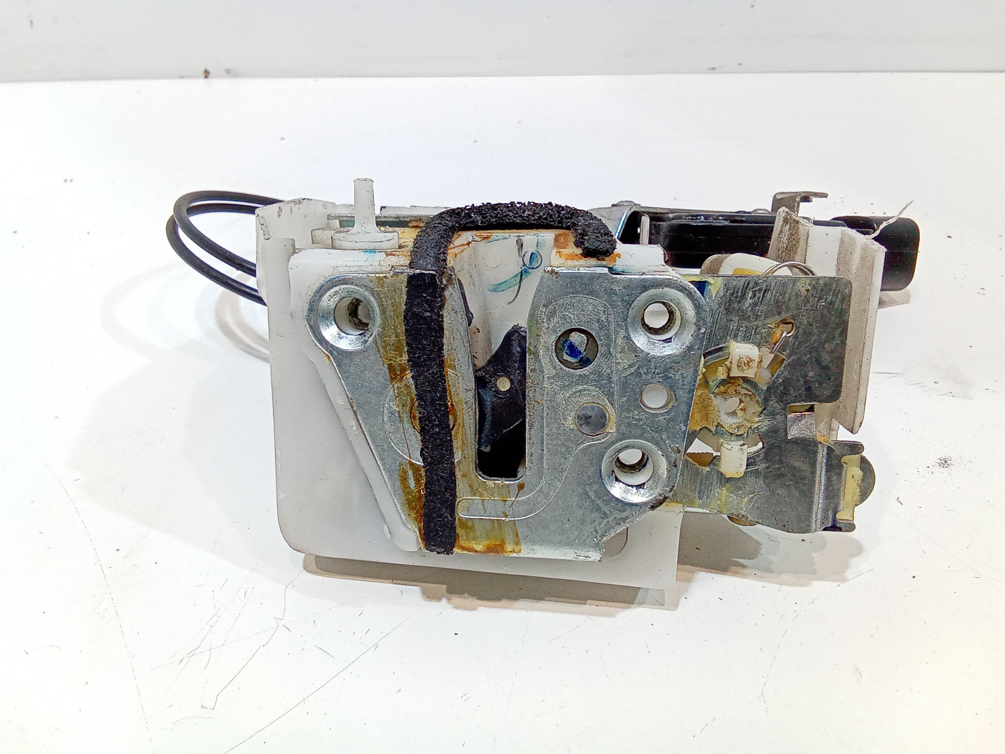 Serratura Posteriore Sinistra per Suzuki Alto 3 Serie (2008 - In produzione)