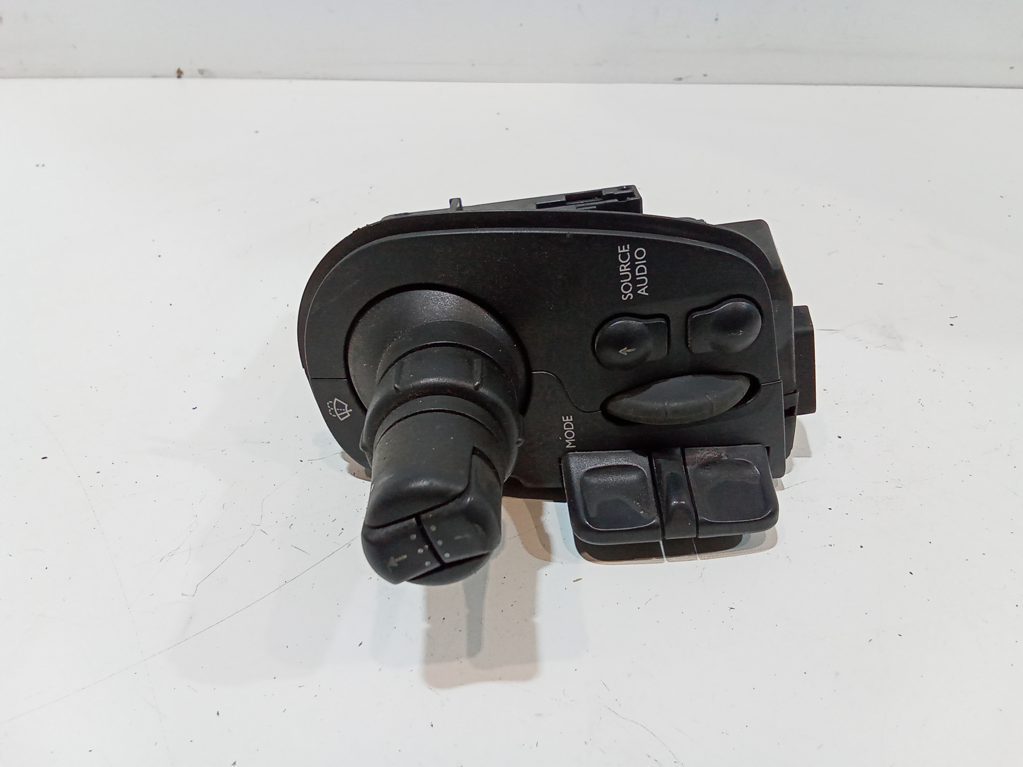 Devioluci destro per Renault Modus 1 Serie (2004 - 2006)