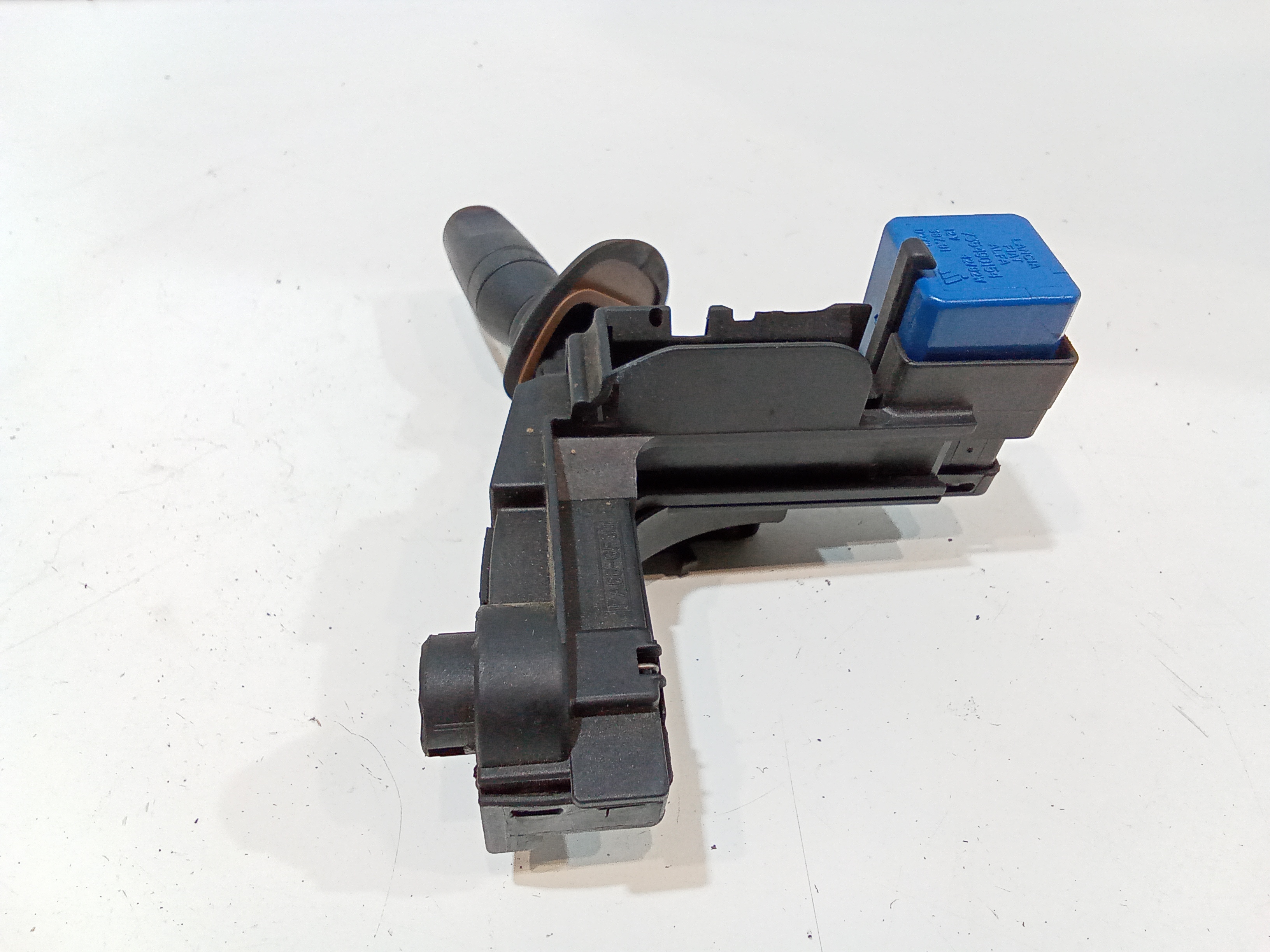 Devioluci sinistro per Ford Mondeo Berlina 3 Serie (2000 - 2003)