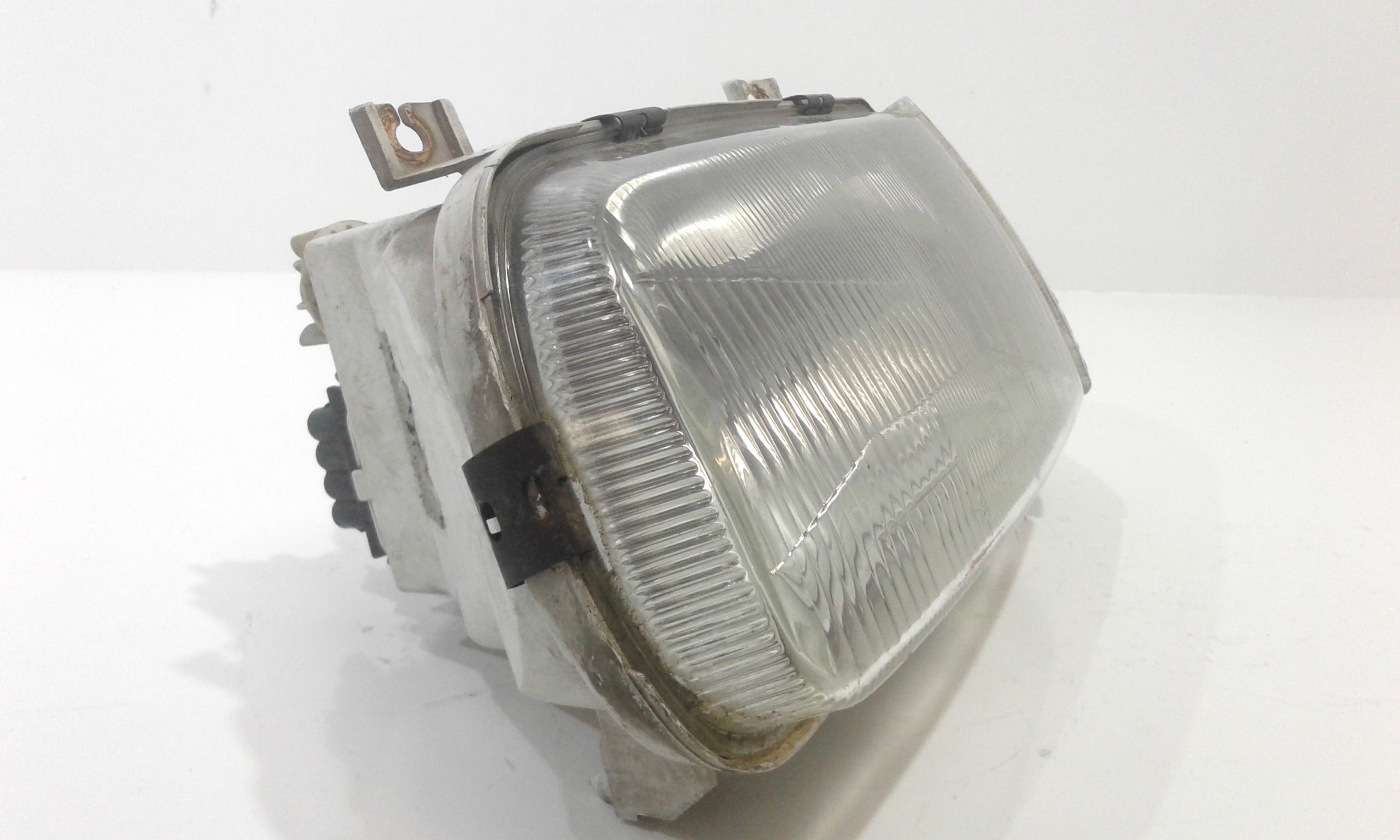 Faro anteriore Sinistro Guida SKODA Felicia Berlina