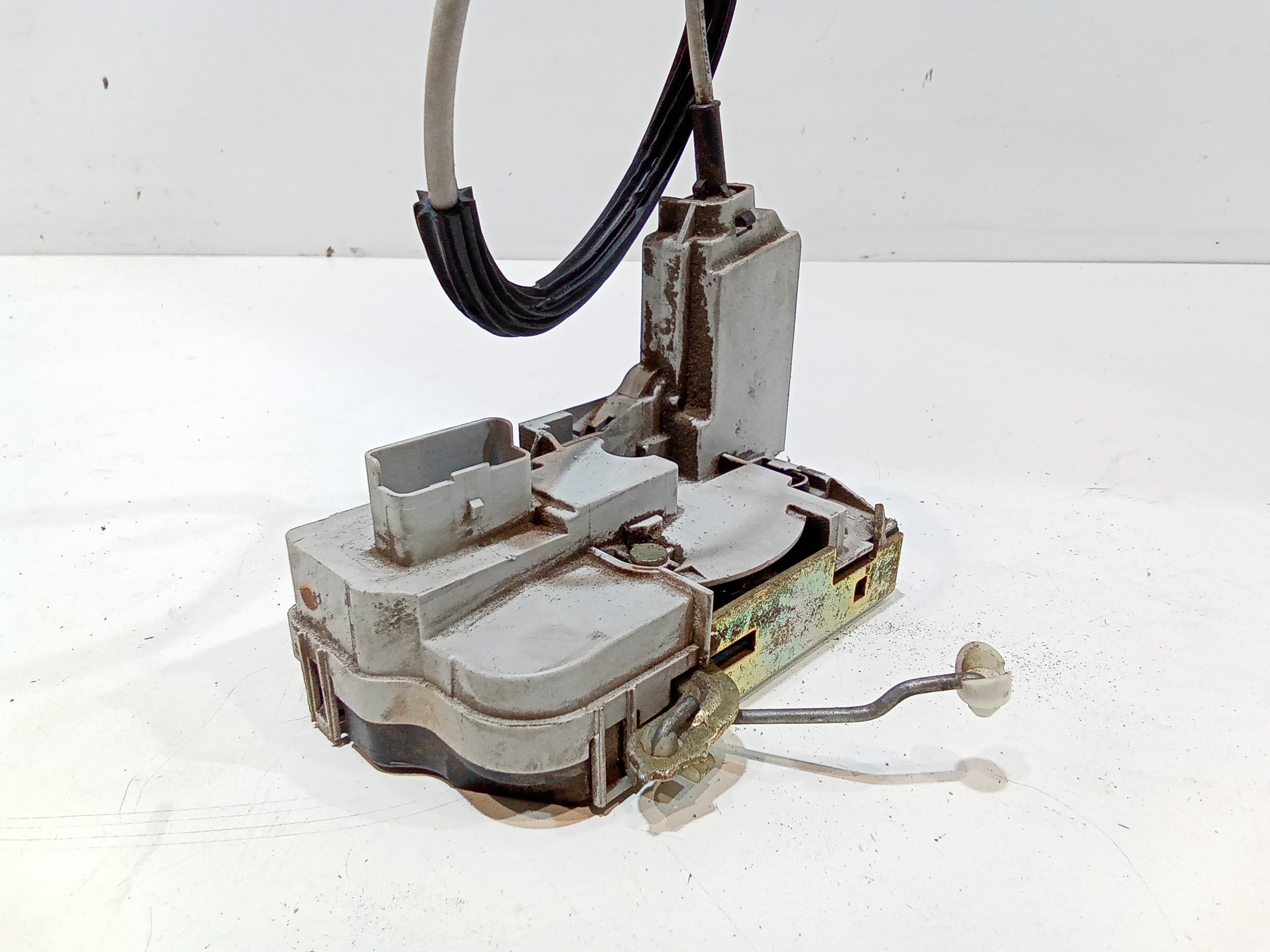 Serratura Anteriore Destra per Peugeot 307 Berlina (2001 - 2005)