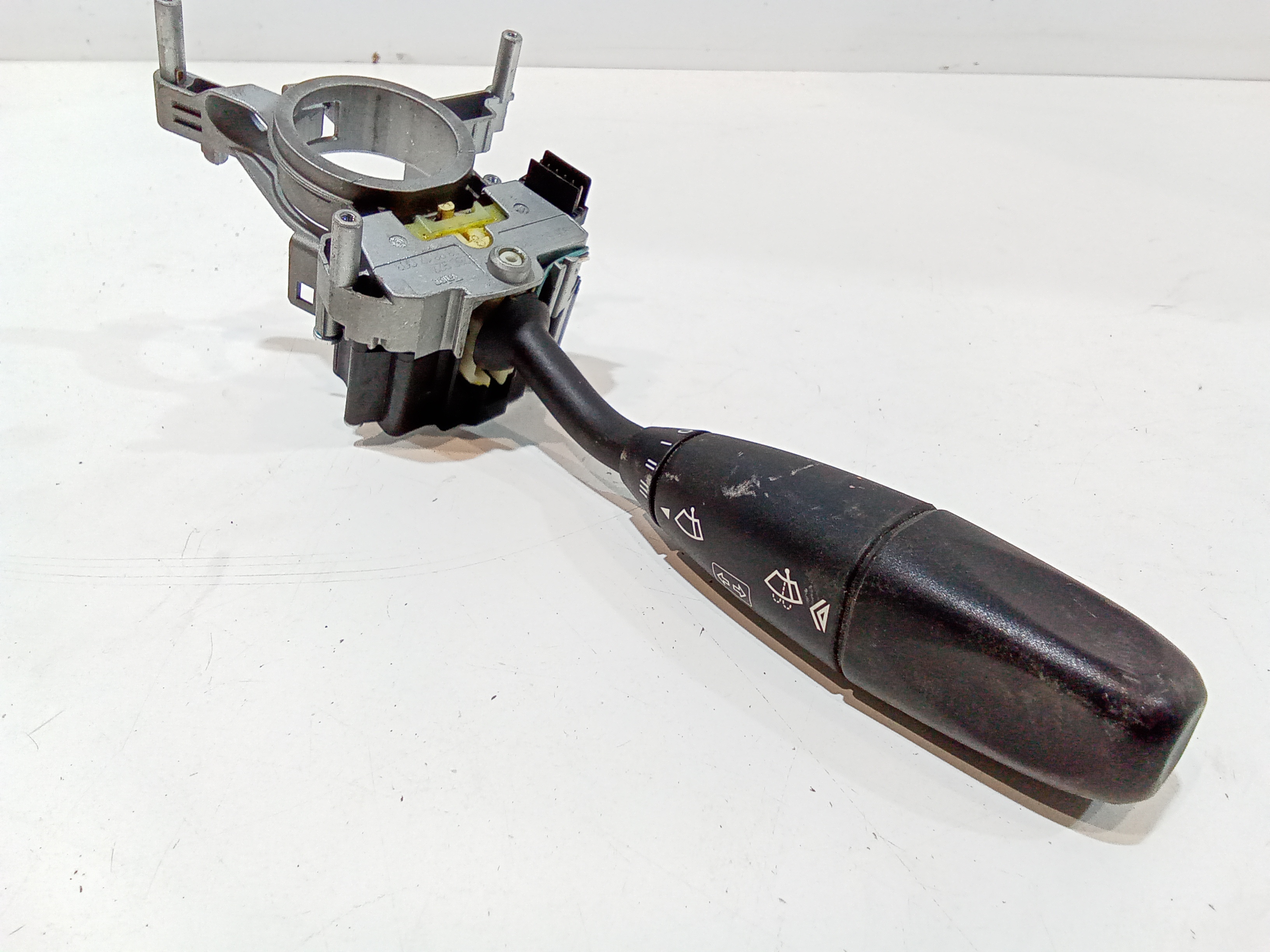 Devioluci sinistro per Mercedes Sprinter W906 3 Serie (2006 - In produzione)