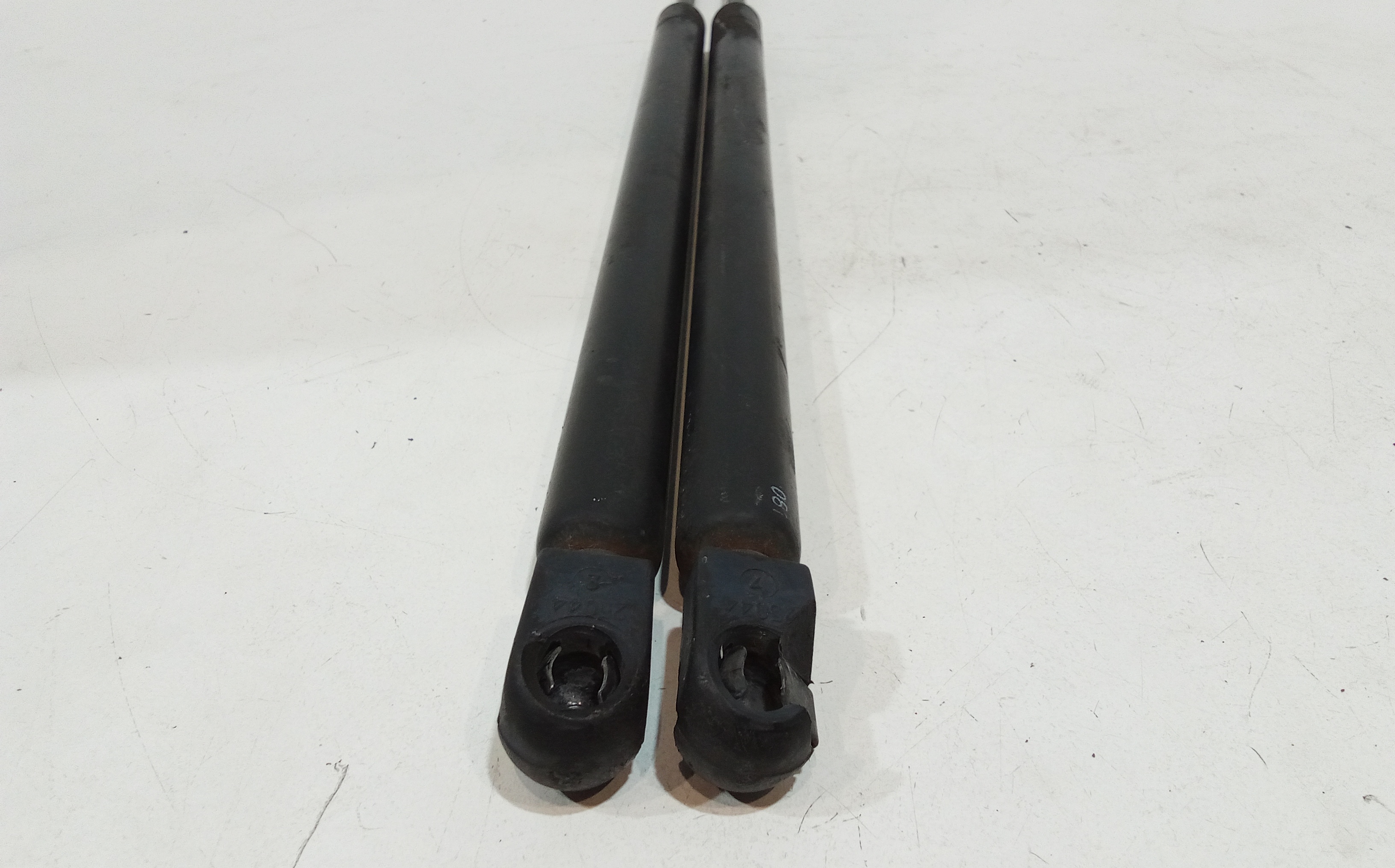 Pistoncini cofano Post. per Fiat Seicento Serie (00>05) (2000 - 2005)