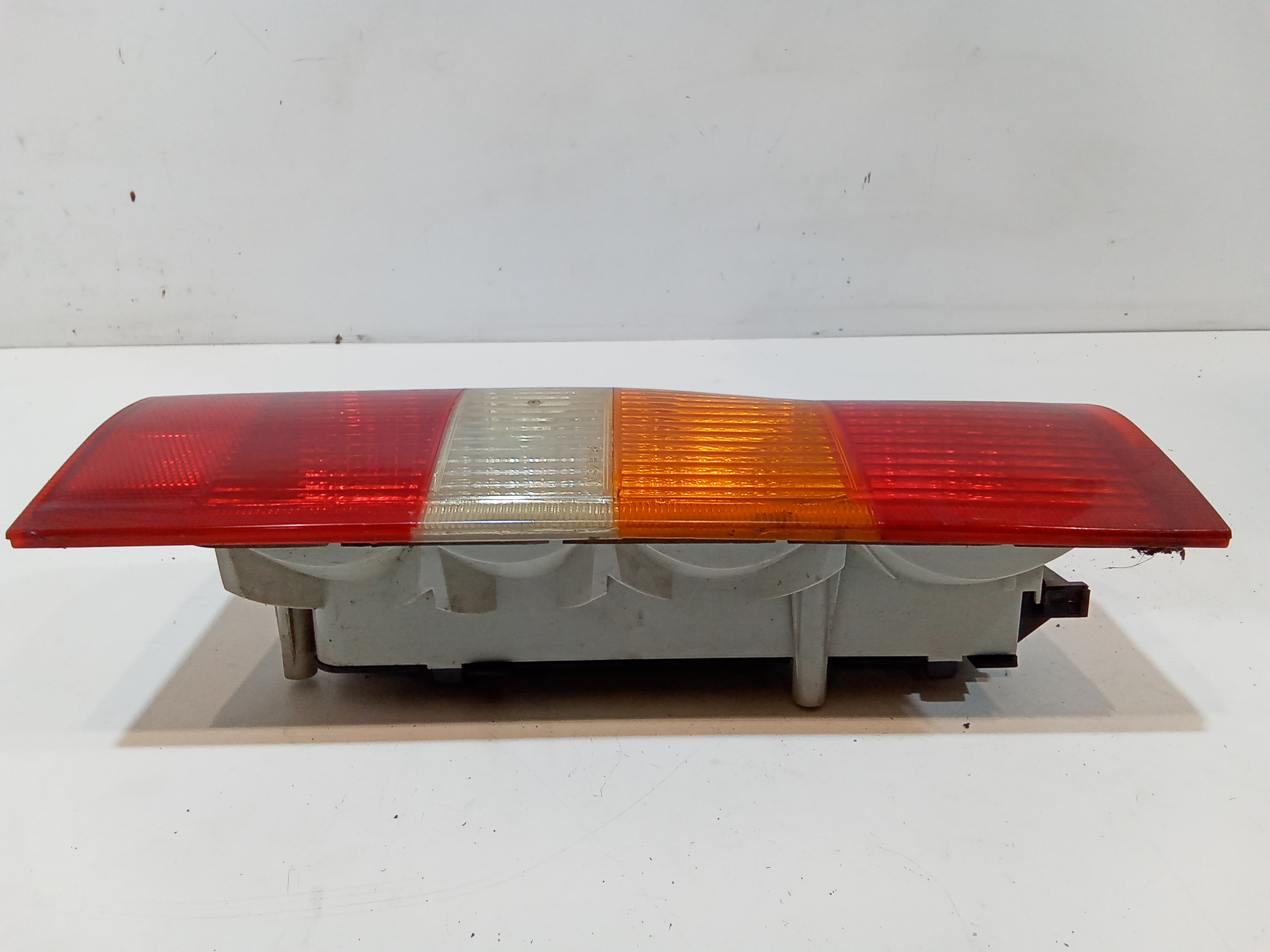 Stop fanale Posteriore sinistro lato Guida per Ford Transit Serie (00>06) (2000 - 2006)