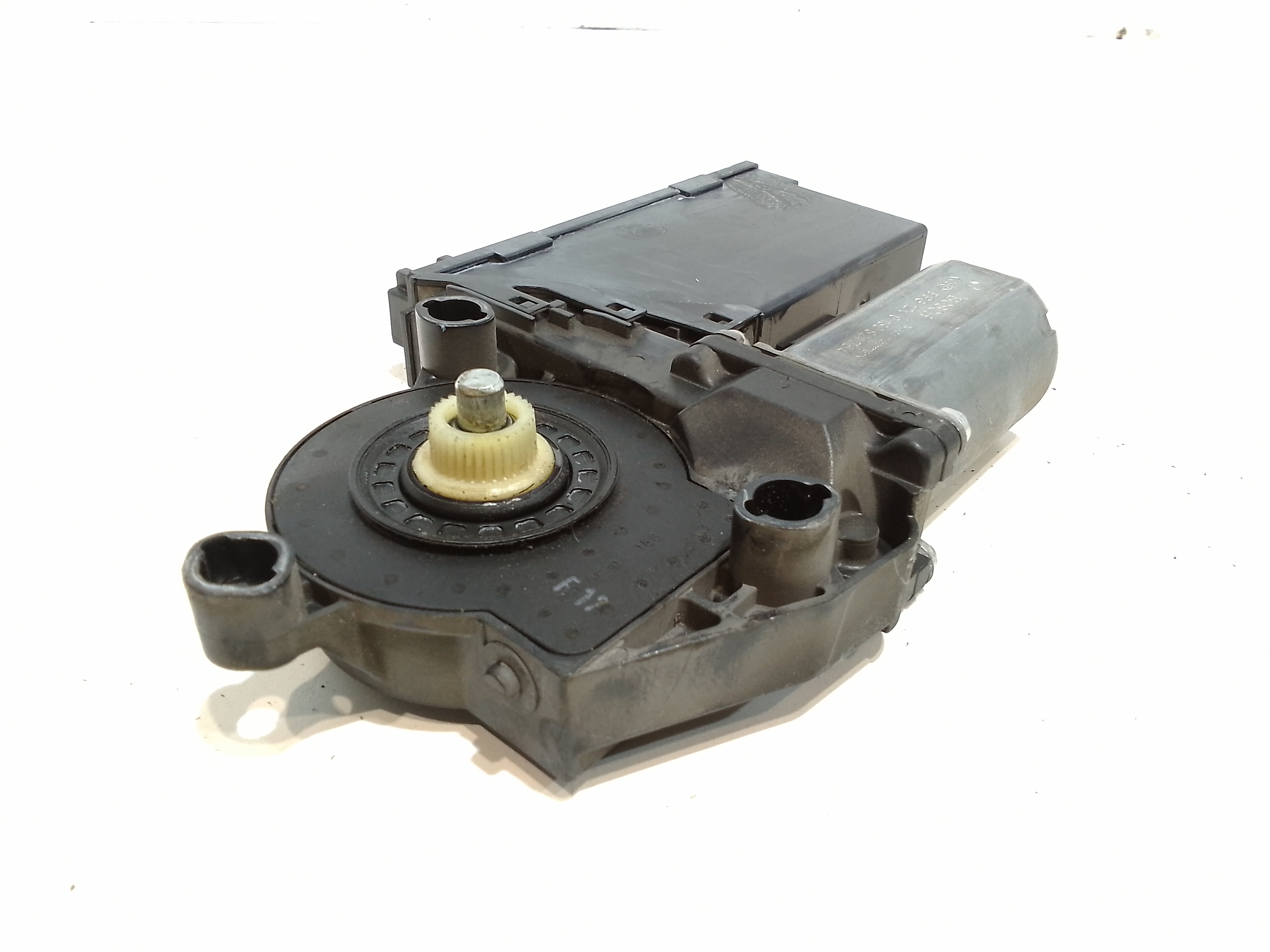 Motorino Alzavetro anteriore destra per Audi A4 Avant (8ed) (04>08) (2004 - 2008)