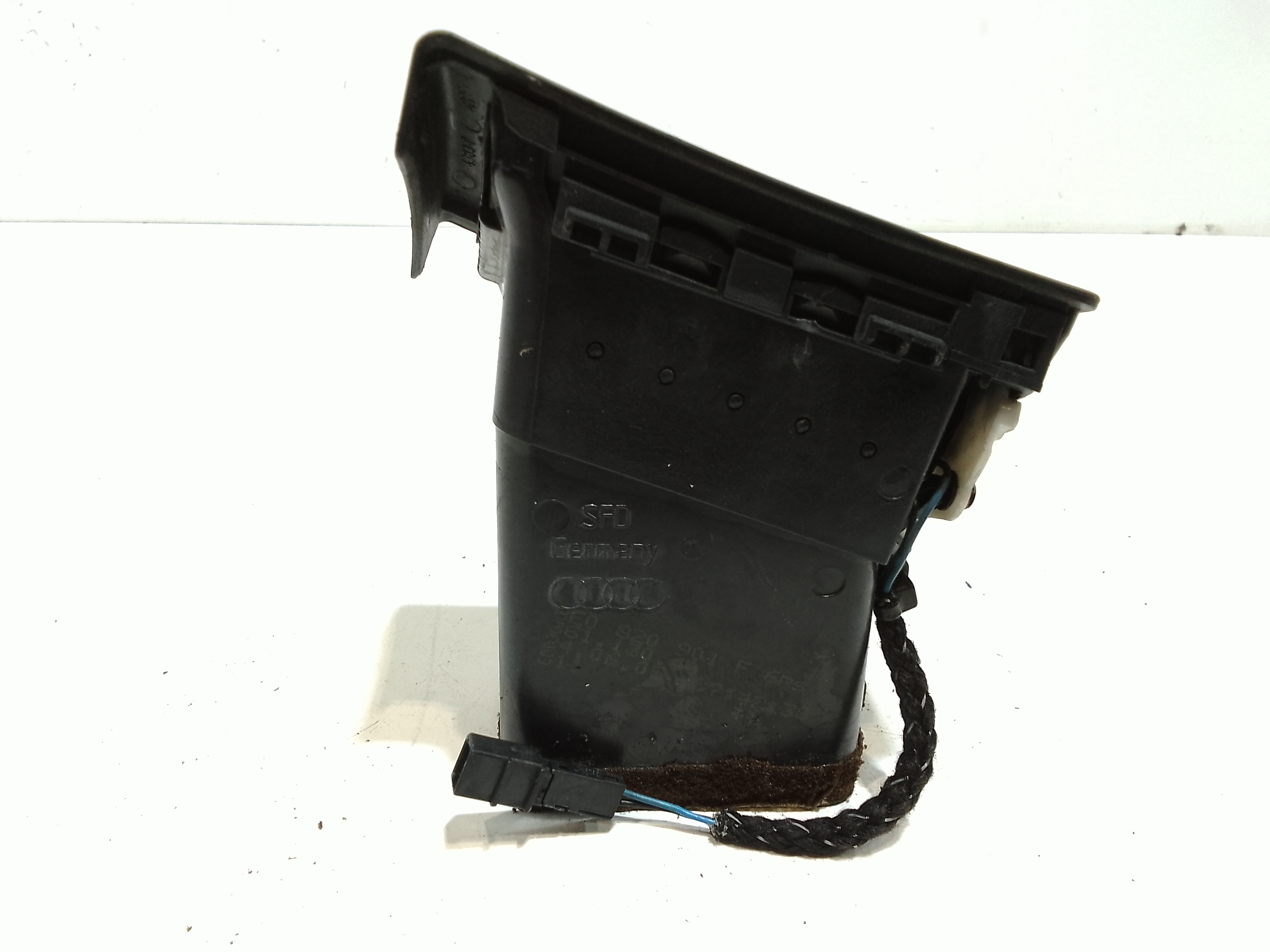 Bocchetta aria cruscotto lato passeggero per Audi A4 Avant (8ed) (04>08) (2004 - 2008)