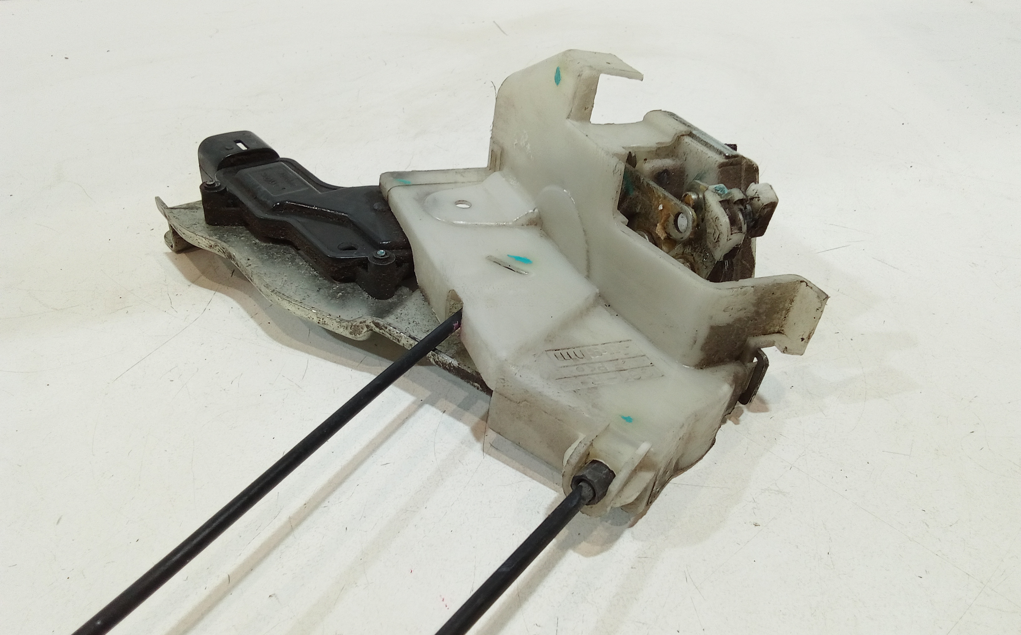 Serratura Anteriore Destra per Suzuki Alto 3 Serie (2008 - In produzione)