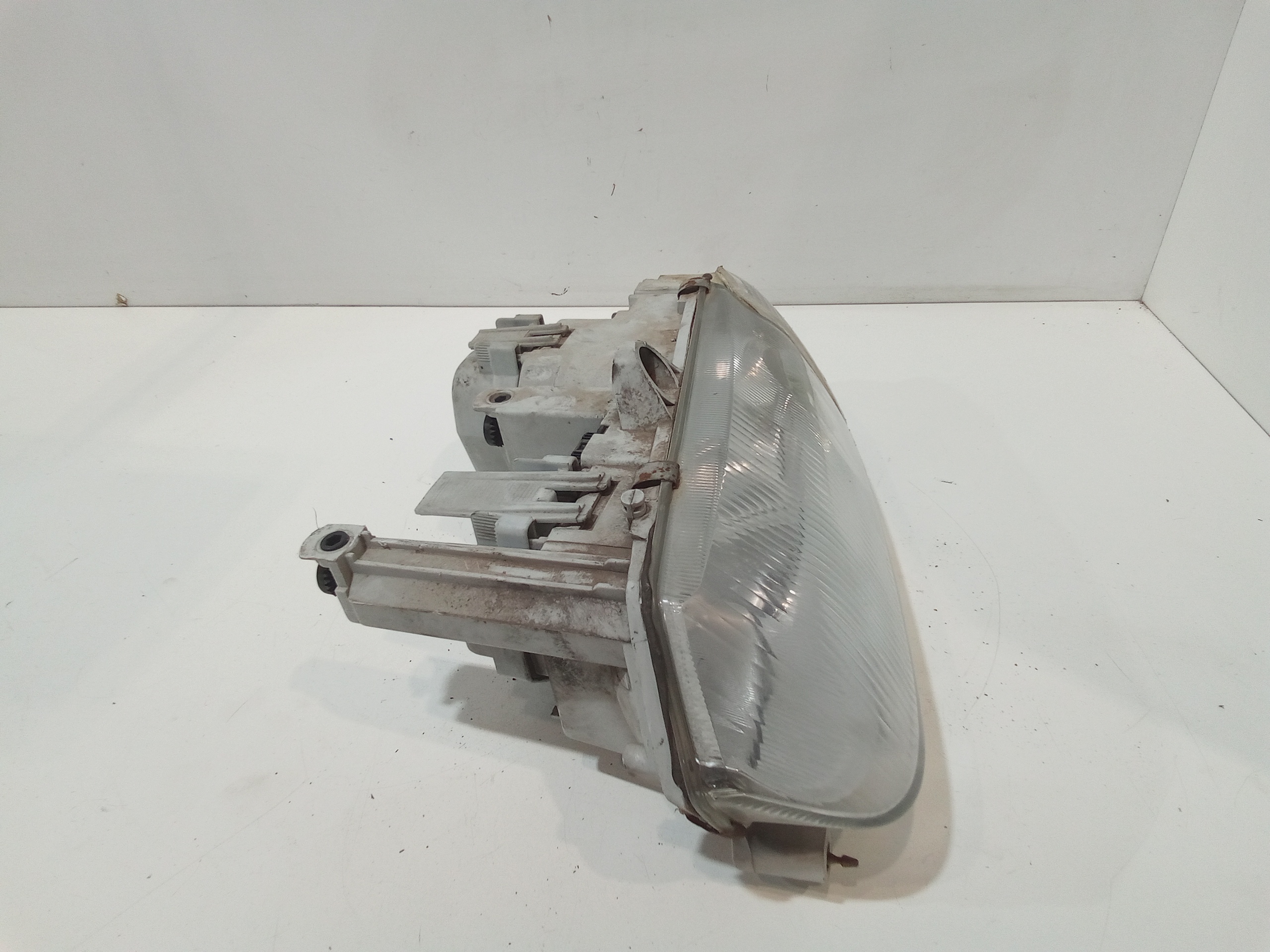 Faro anteriore Sinistro Guida per Alfa Romeo 145 Serie (930_) (99>01) (1999 - 2001)