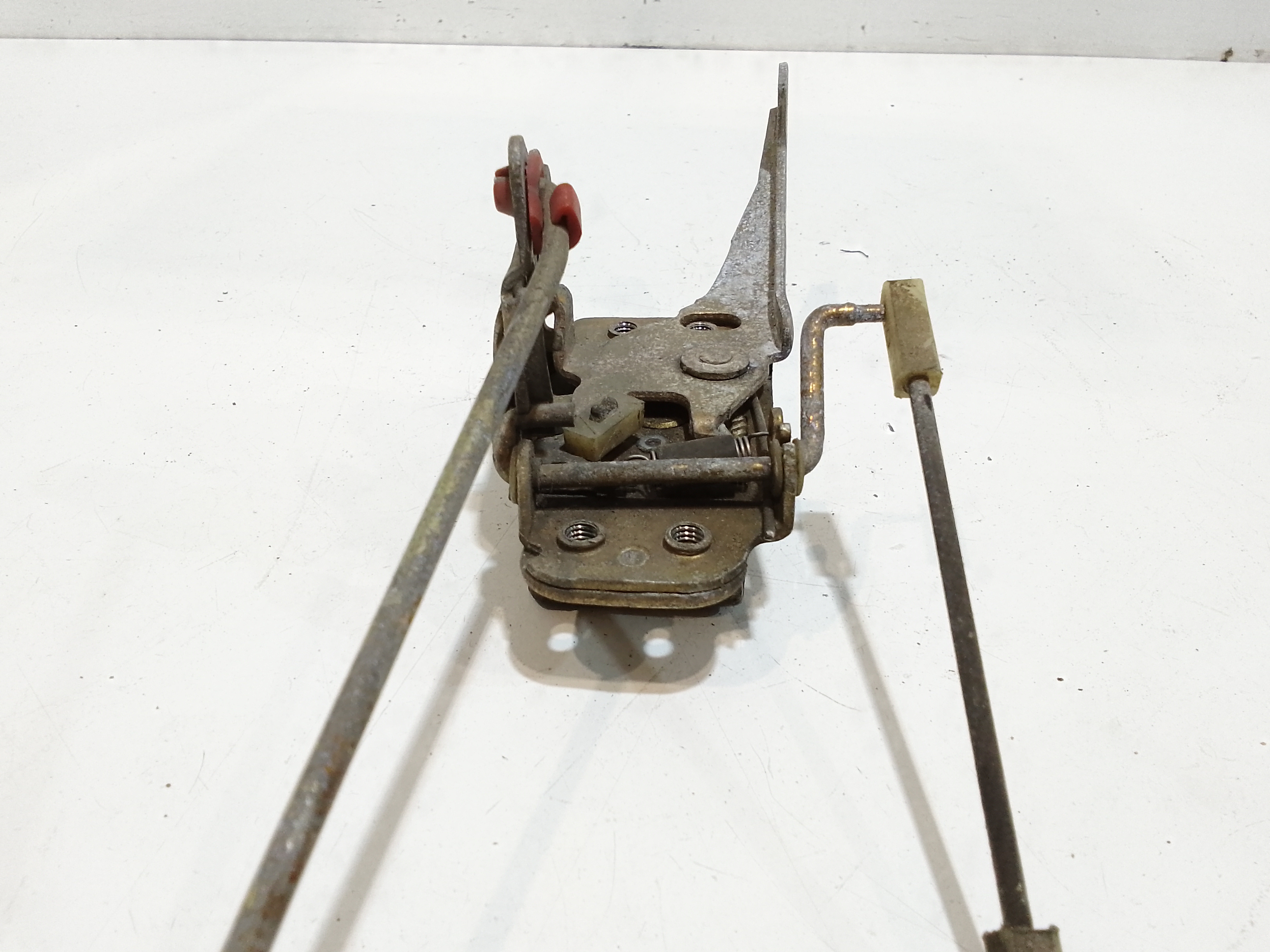 Serratura Anteriore Sinistra per Lancia Beta coup (1972 - 1984)