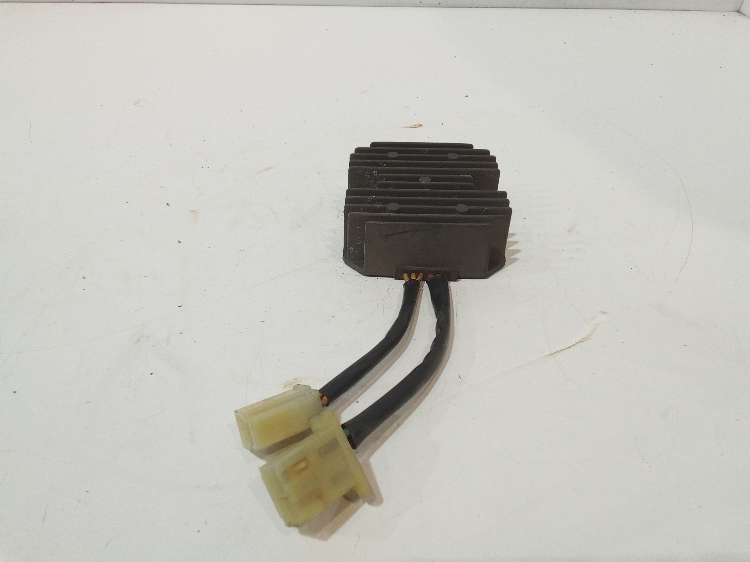 Regolatore di tensione per Kymco Dink 150cc (1999 - In produzione)