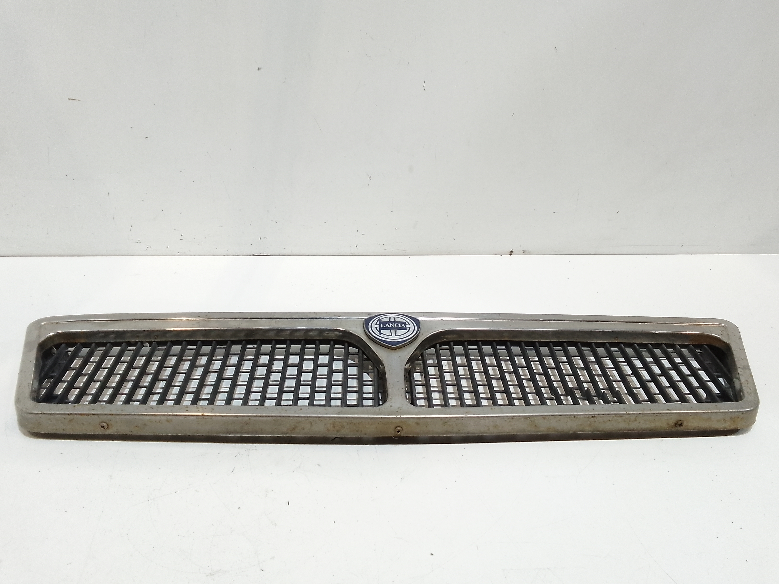 Mascherina anteriore per Lancia Beta coup (1972 - 1984)