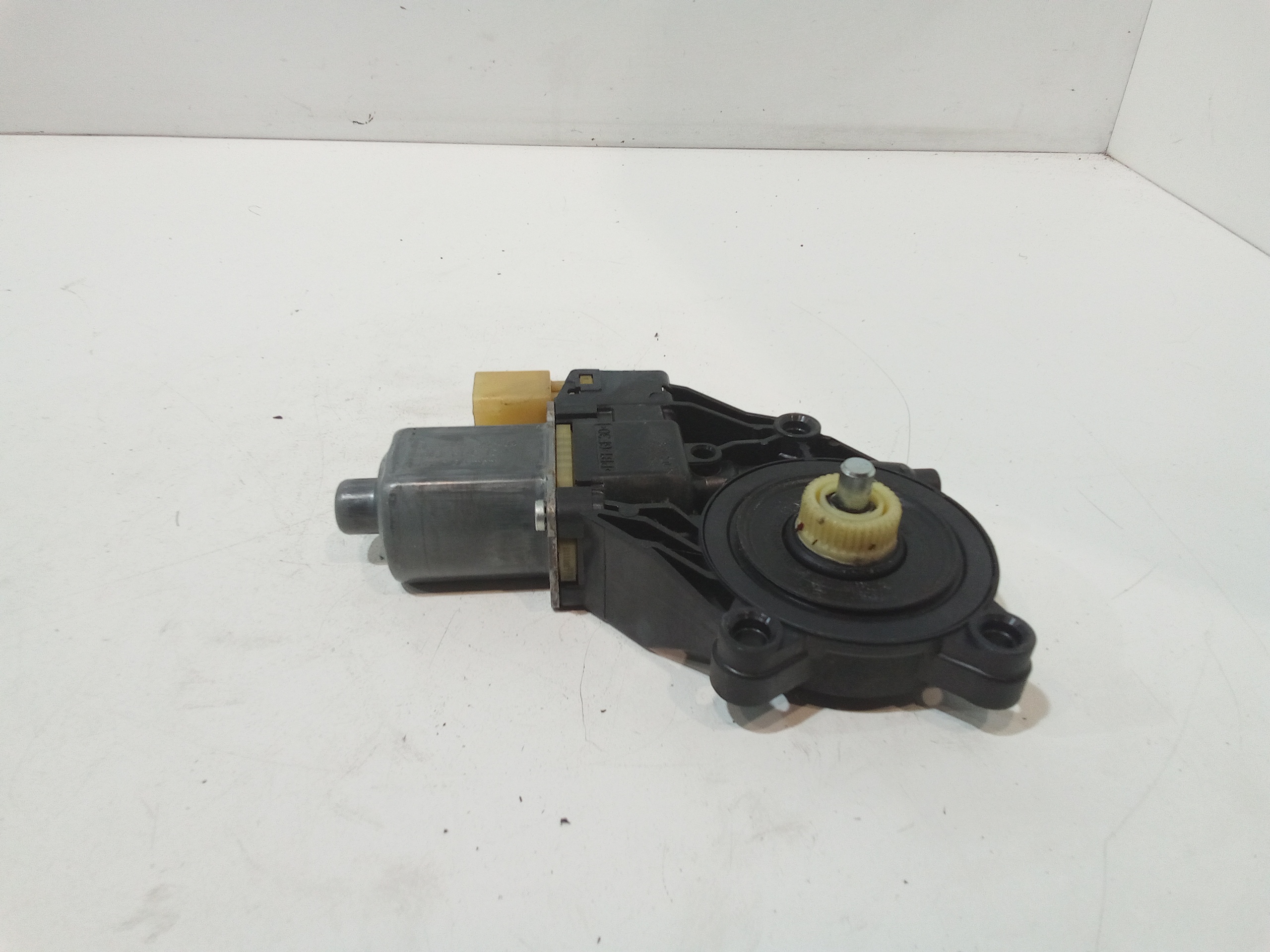 Motorino Alzavetro anteriore Sinistro per Ford Fiesta 6 Serie (2008 - 2017)
