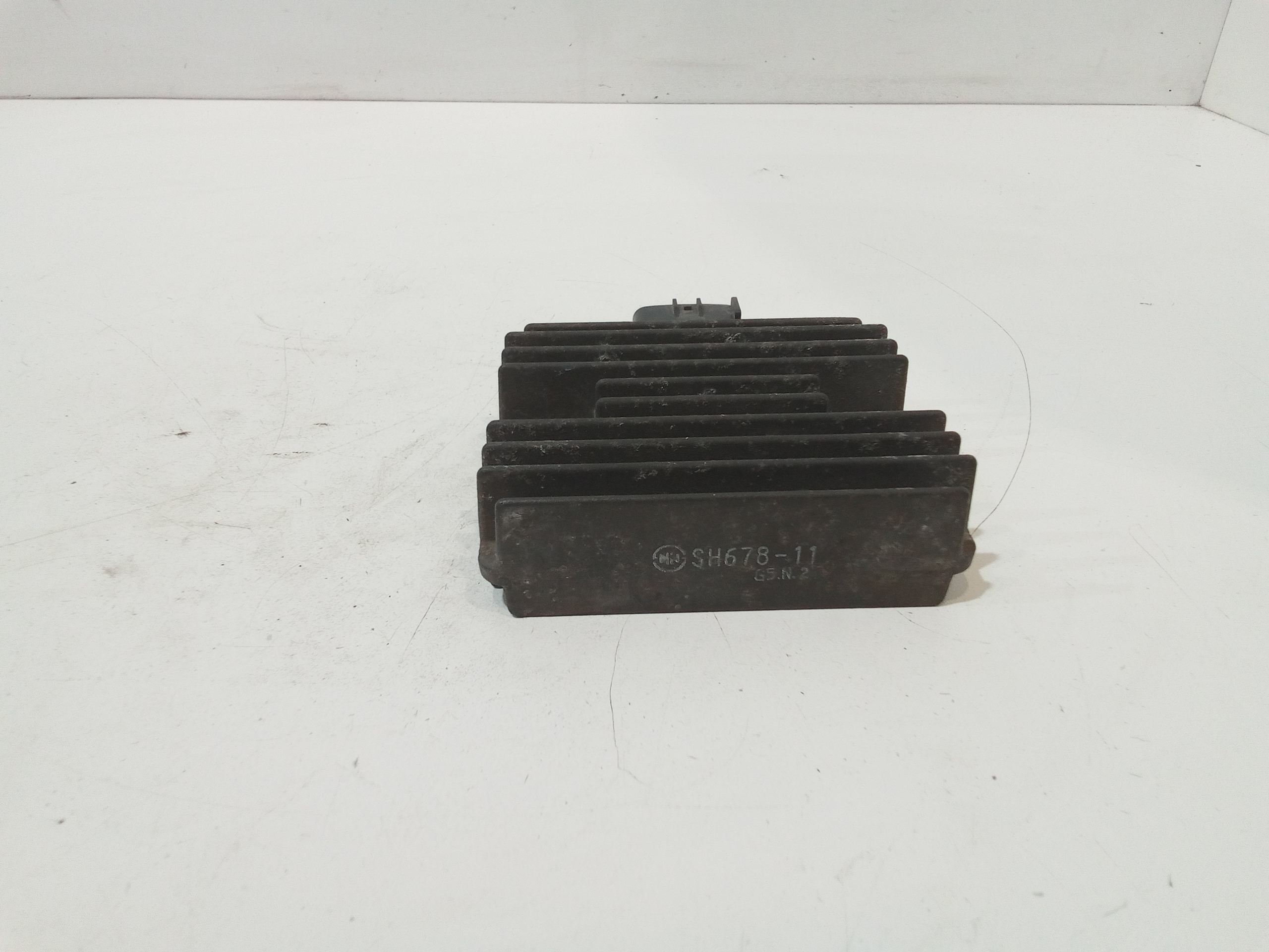 Regolatore di tensione per Yamaha Majesty 250cc (99>06) (1999 - 2006)