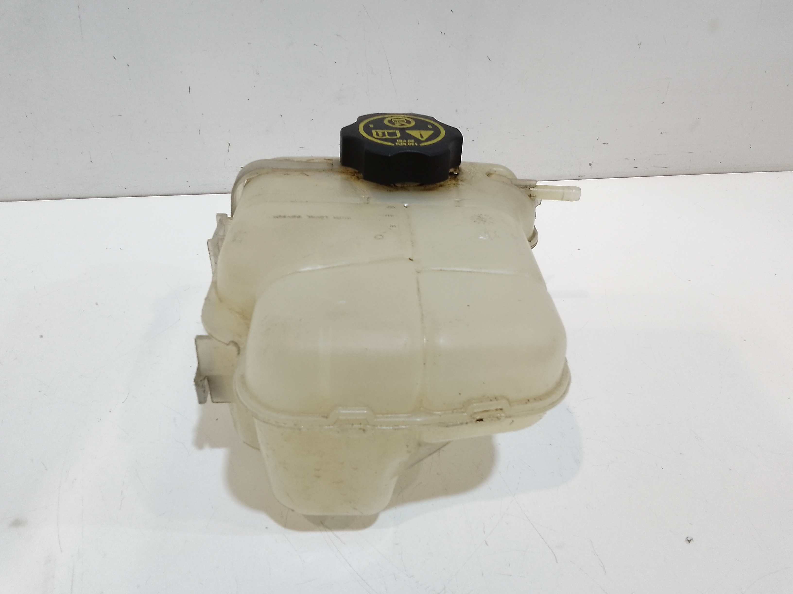 Vaschetta liquido radiatore per Opel Astra J (2009 - In produzione)