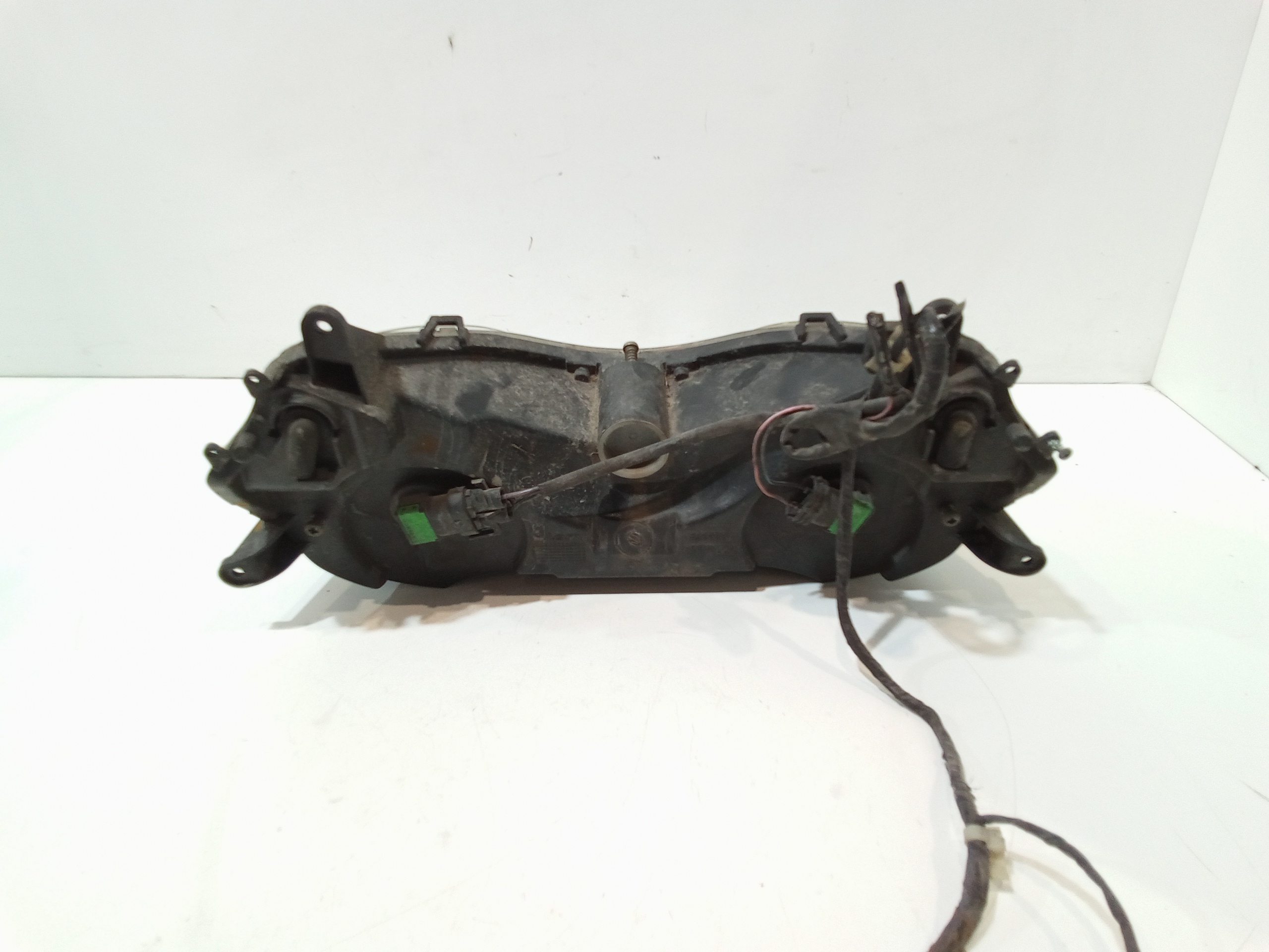 Faro anteriore per Piaggio Carnaby 200cc. (2007 - 2011)