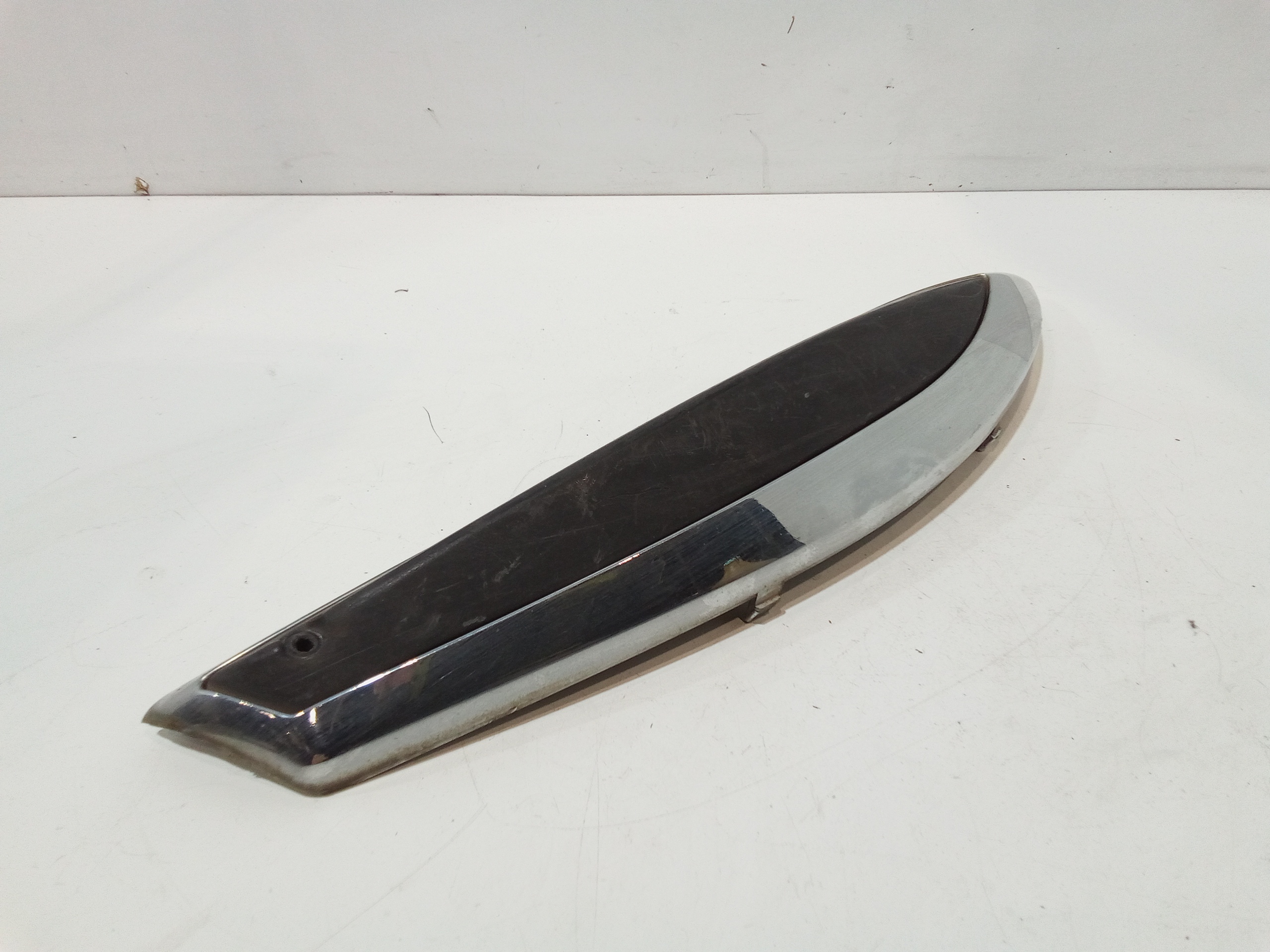 Modanatura Carena Posteriore SX per Piaggio Beverly 200 Serie (2001 - In produzione)