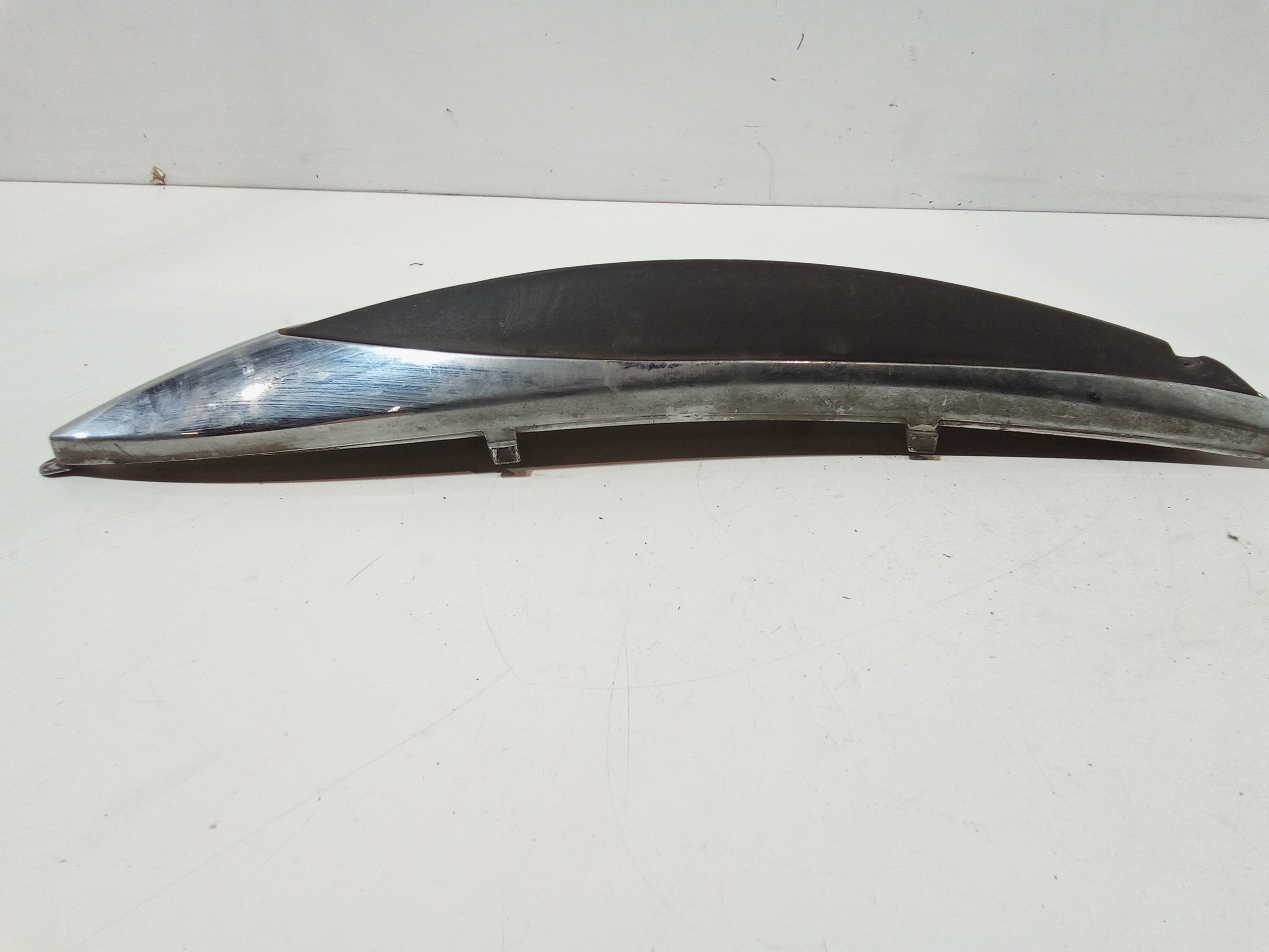 Modanatura Carena Posteriore SX per Piaggio Beverly 200 Serie (2001 - In produzione)