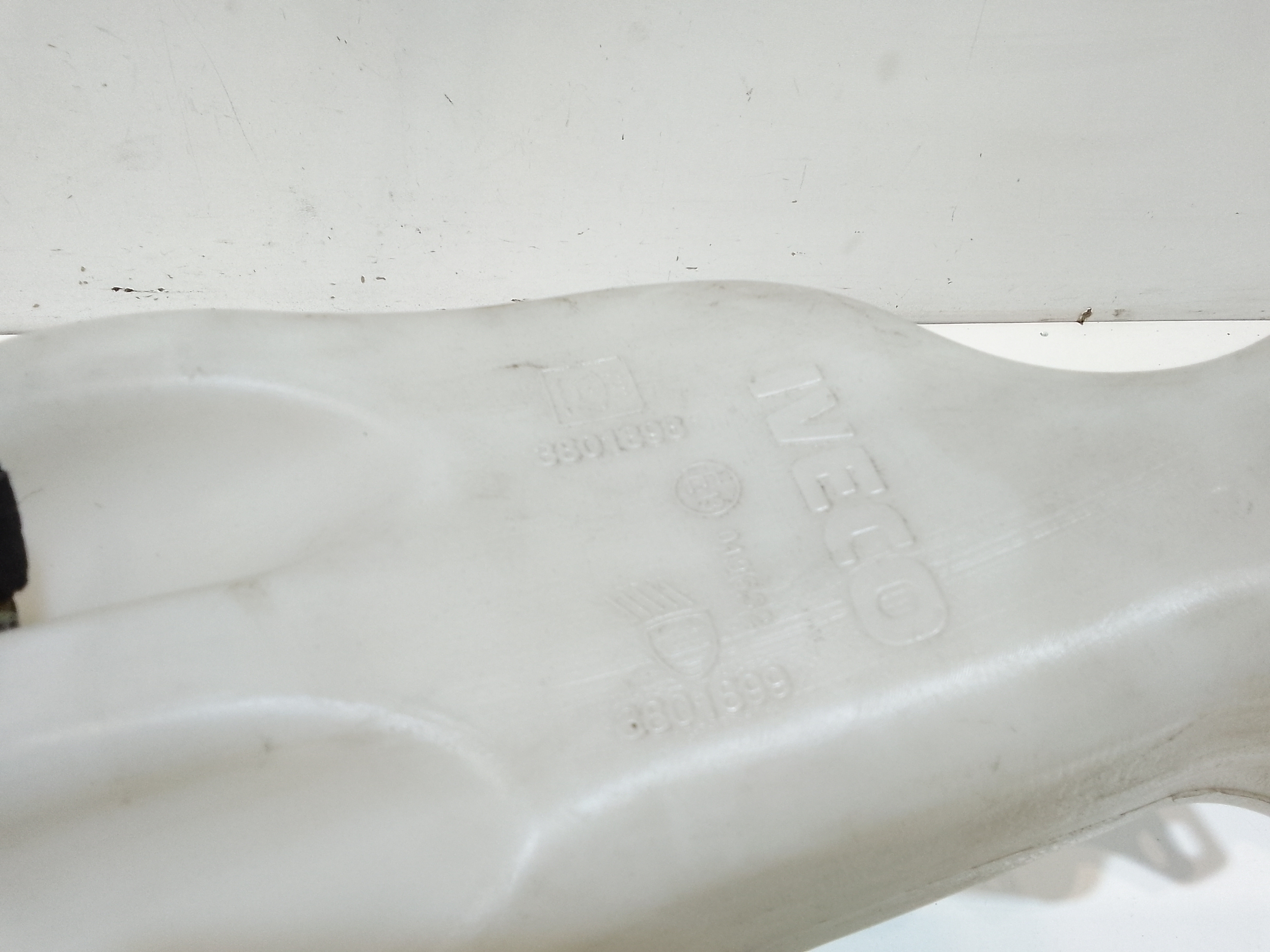 Vaschetta Tergi ant per Iveco Daily 4 Serie (2006 - 2014)