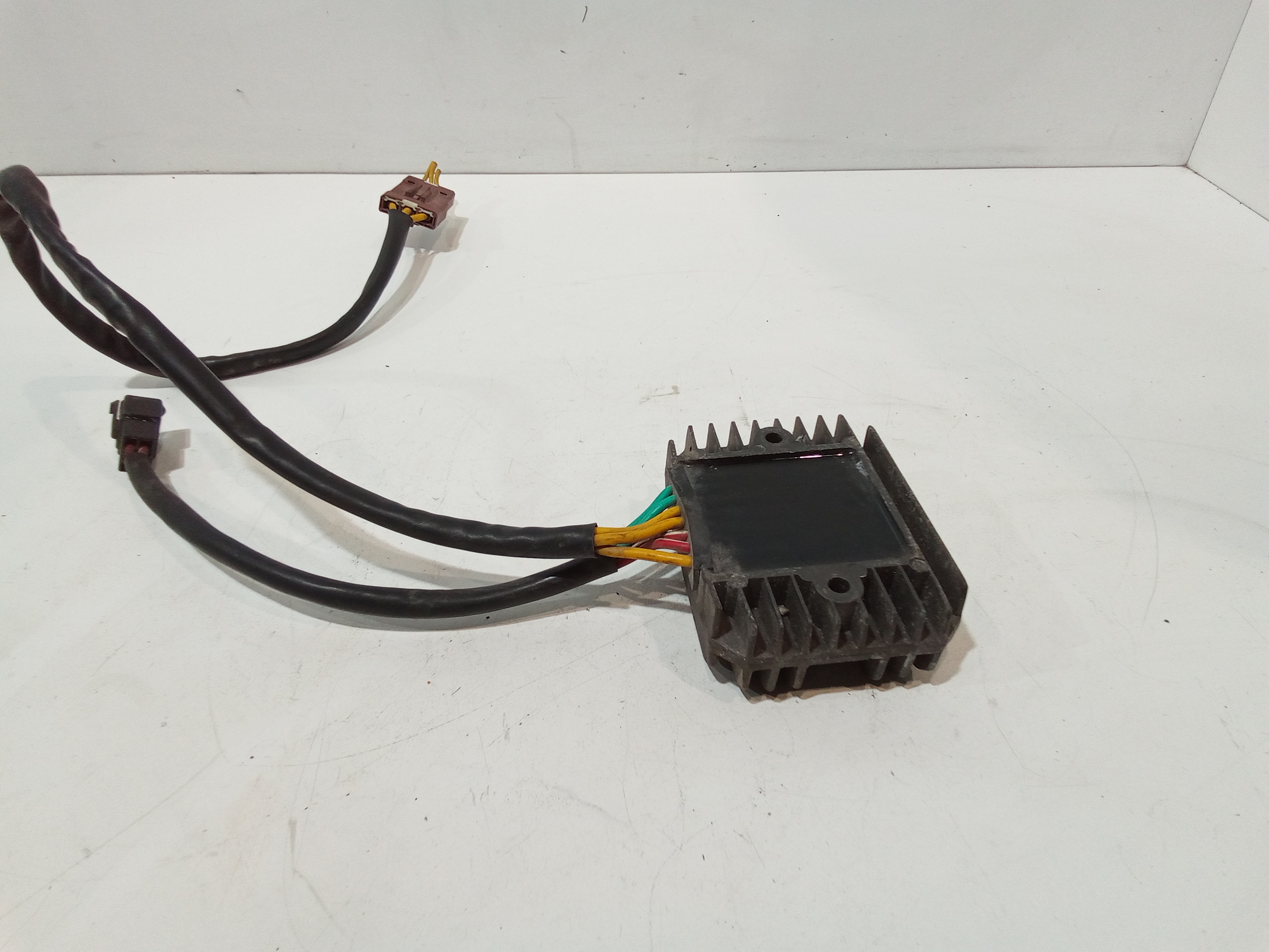 Regolatore di tensione per Piaggio Beverly 500cc (02>06) (2002 - 2006)