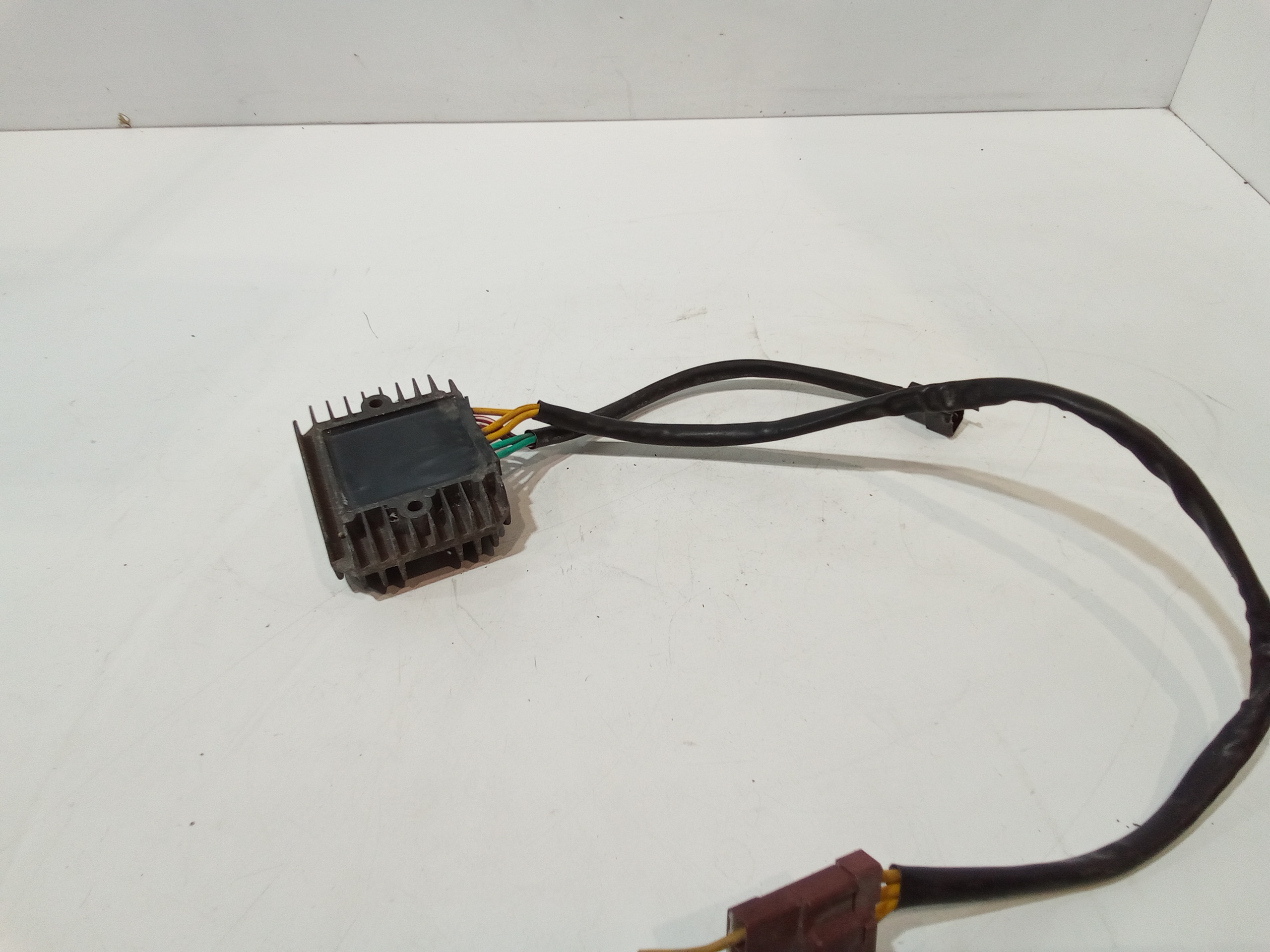 Regolatore di tensione per Piaggio Beverly 500cc (02>06) (2002 - 2006)