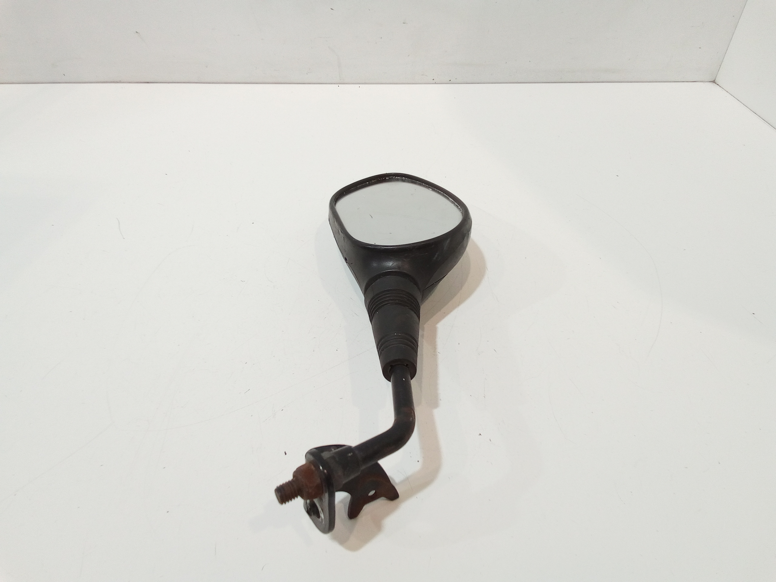 Specchietto SX per Kymco Agility 150cc (2008 - 2013)