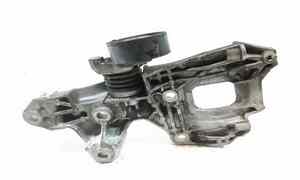 Supporto alternatore per Dacia Sandero Serie Ii (12>20) (2012 - 2020)