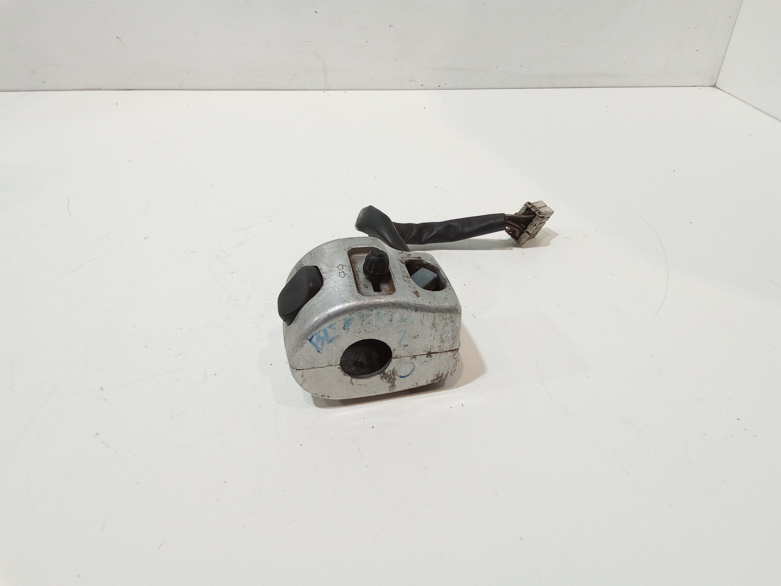 Commutatore Devioluci Sinistro per Piaggio Beverly 200 Serie (2001 - In produzione)